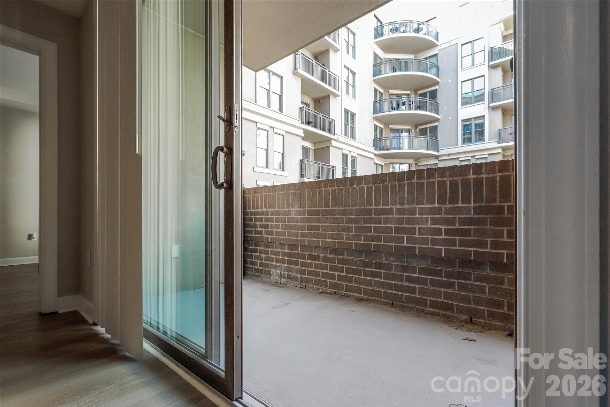 Gateway Plaza - Residential