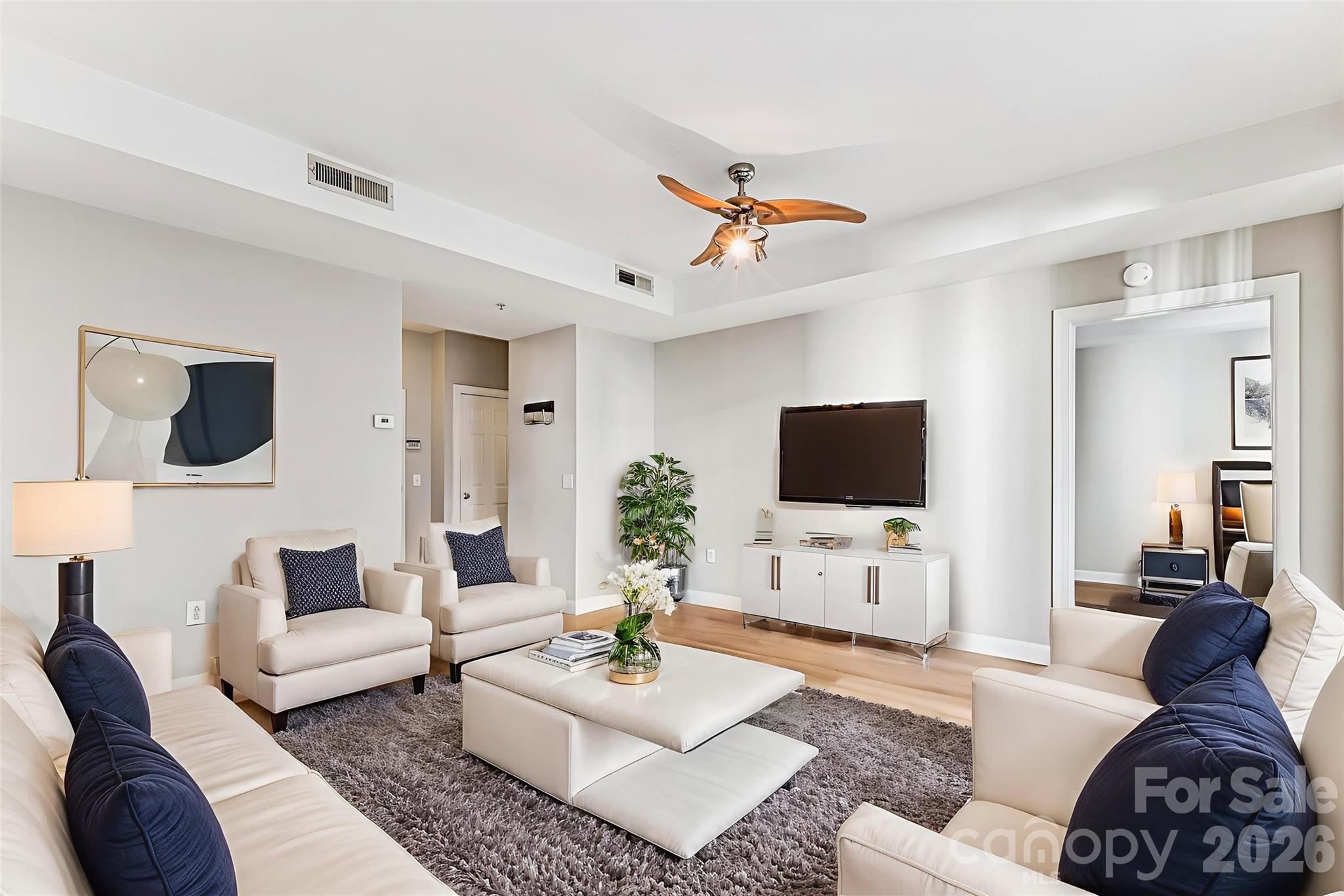 Gateway Plaza - Residential