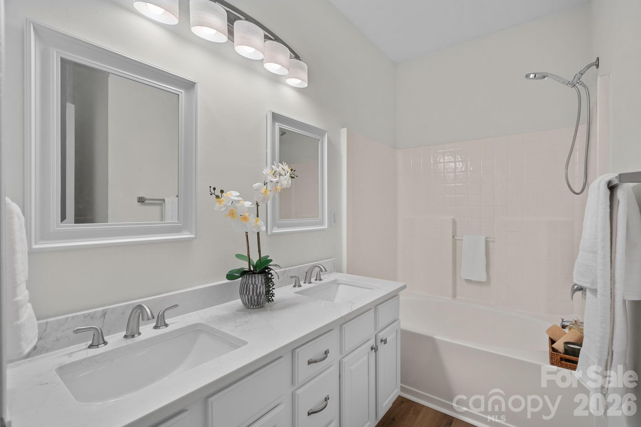 Davidson Gateway Townhomes - Residential