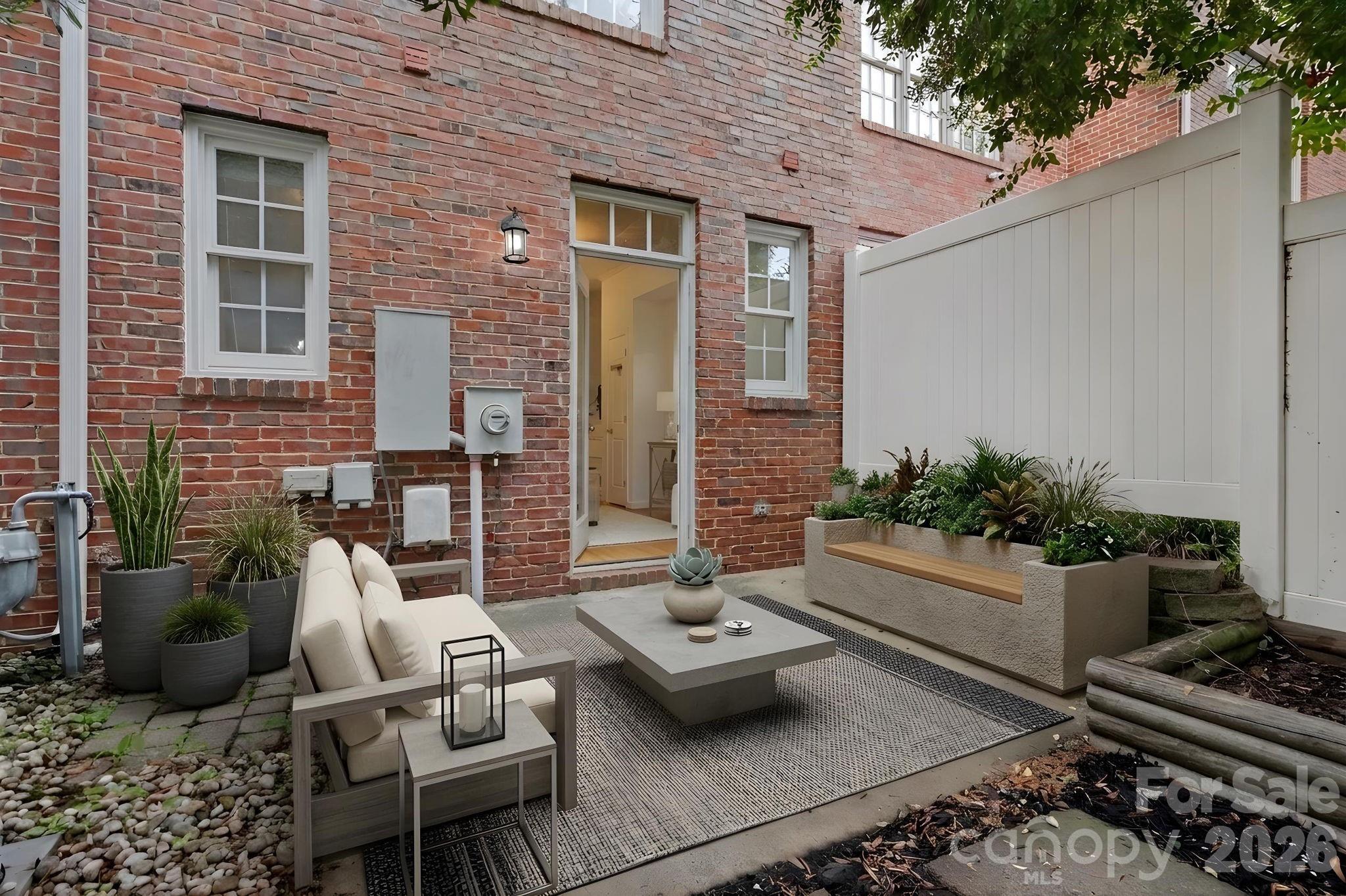 Davidson Gateway Townhomes - Residential