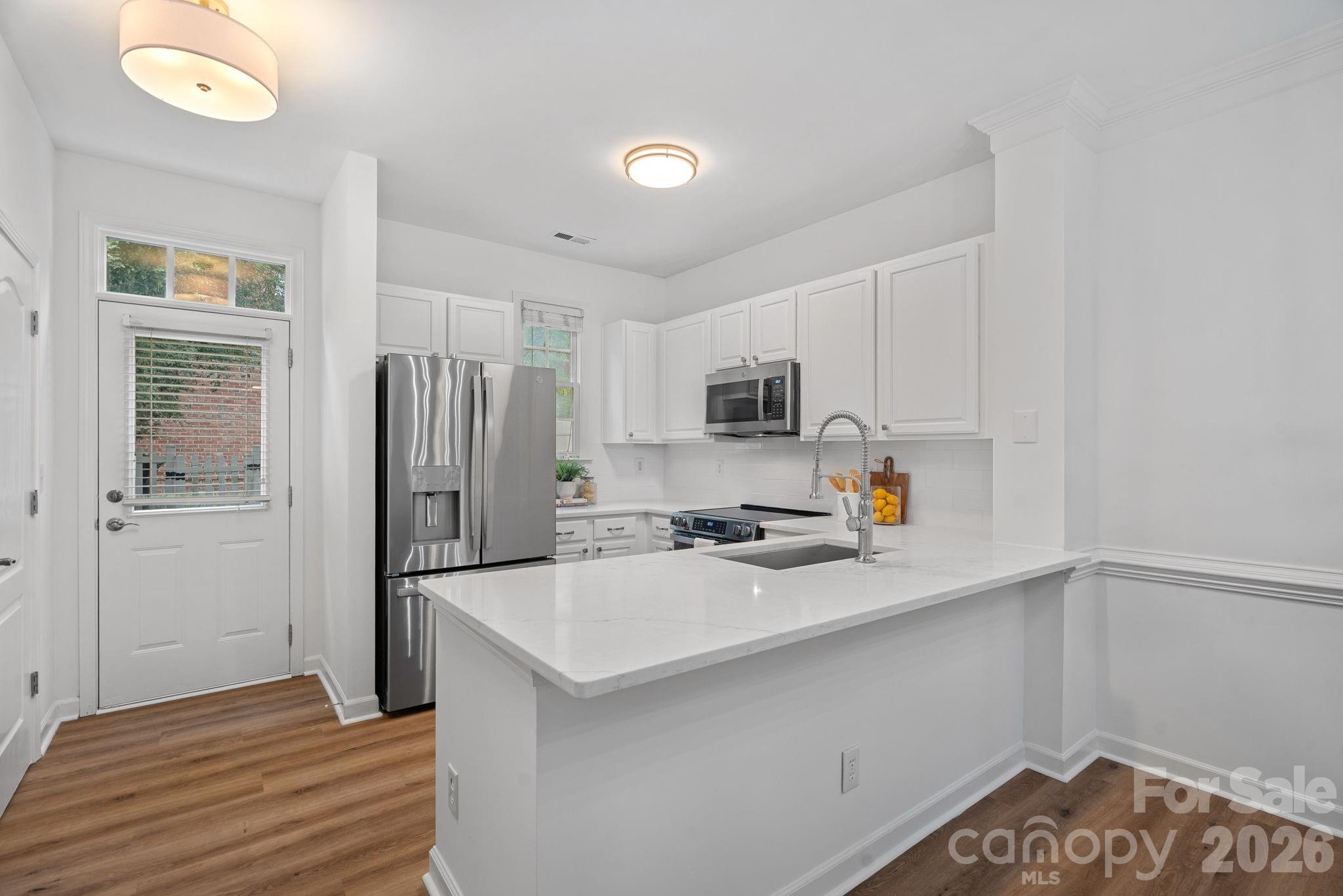 Davidson Gateway Townhomes - Residential