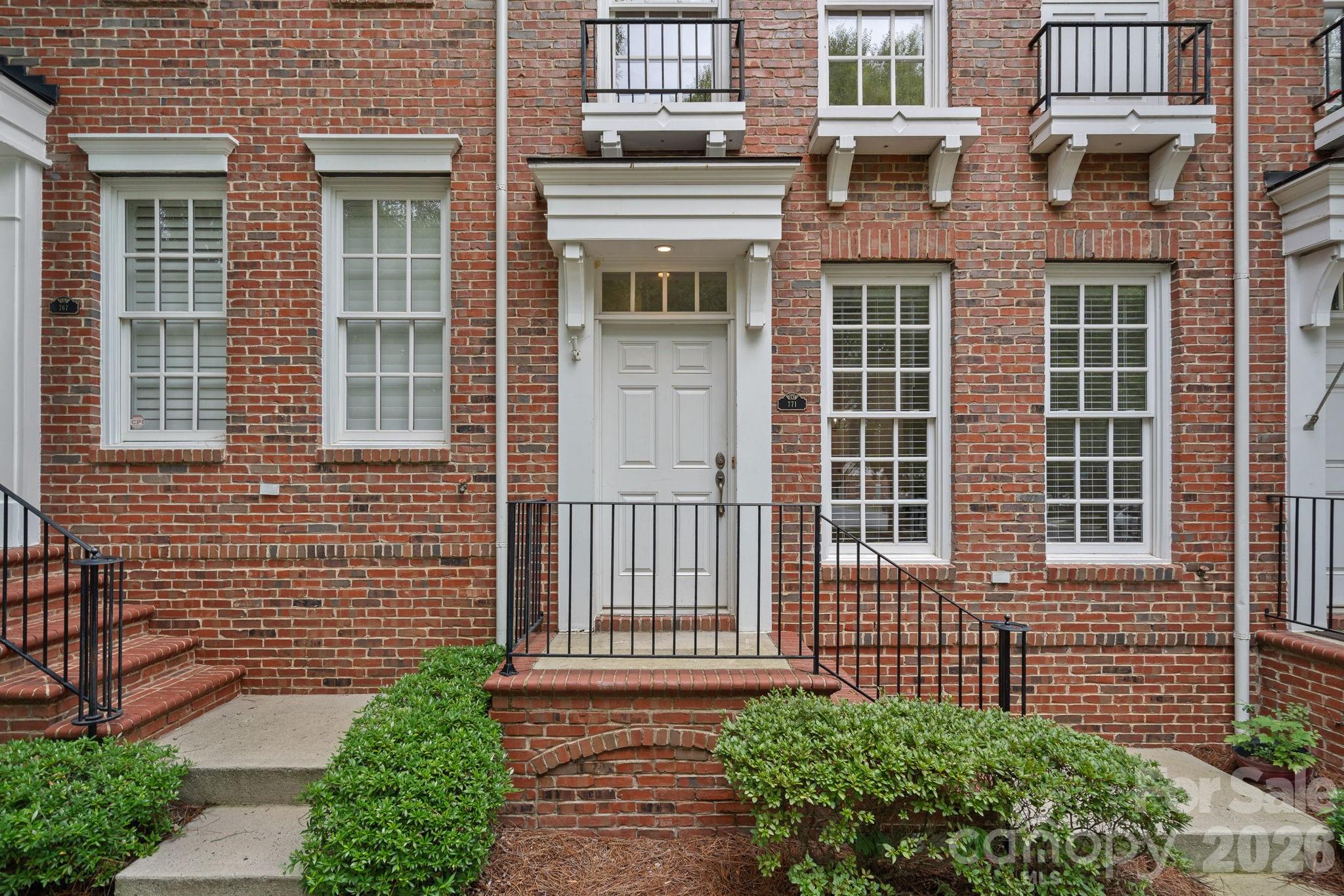 Davidson Gateway Townhomes - Residential