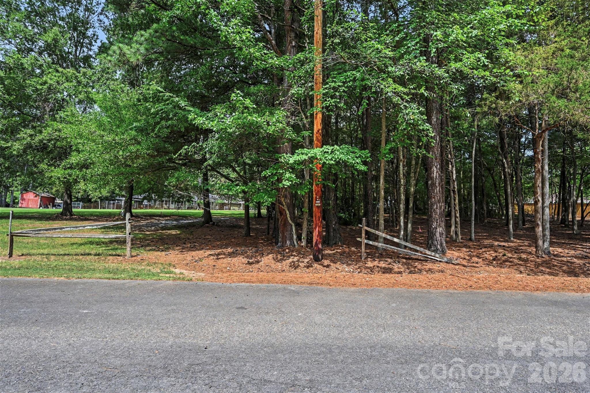 Shannon Hills - Land