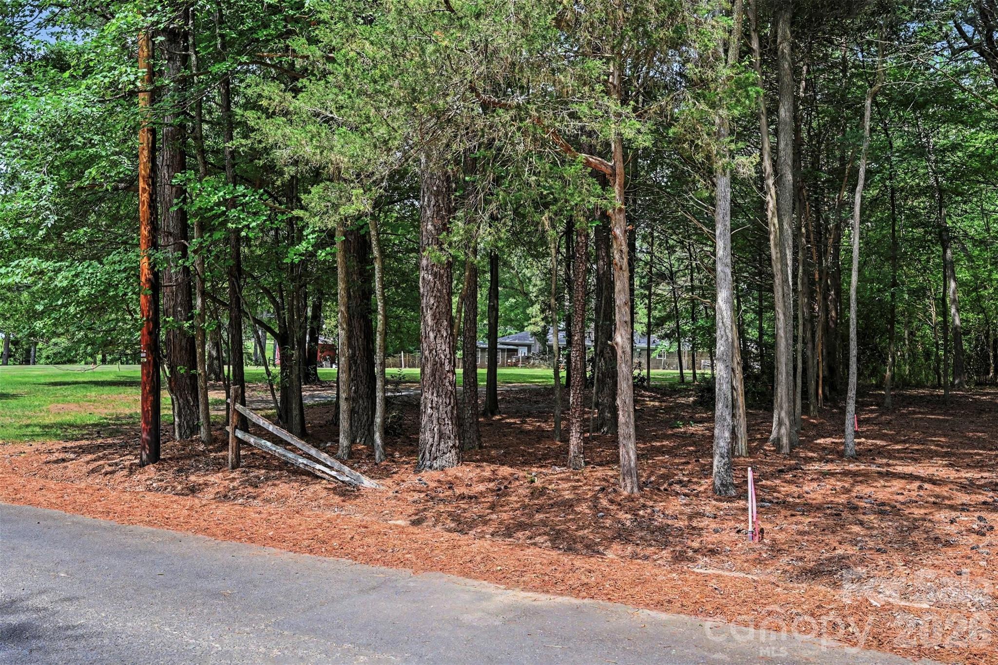 Shannon Hills - Land