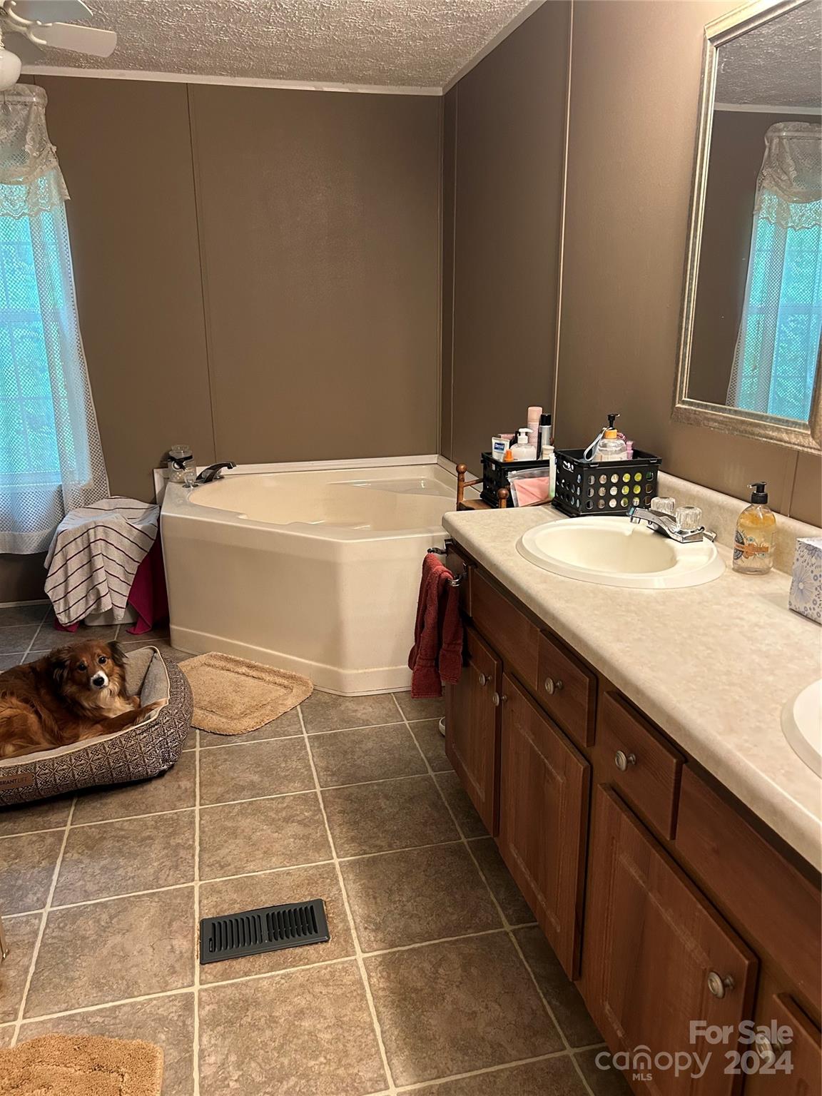 Cedar Bluff - Residential