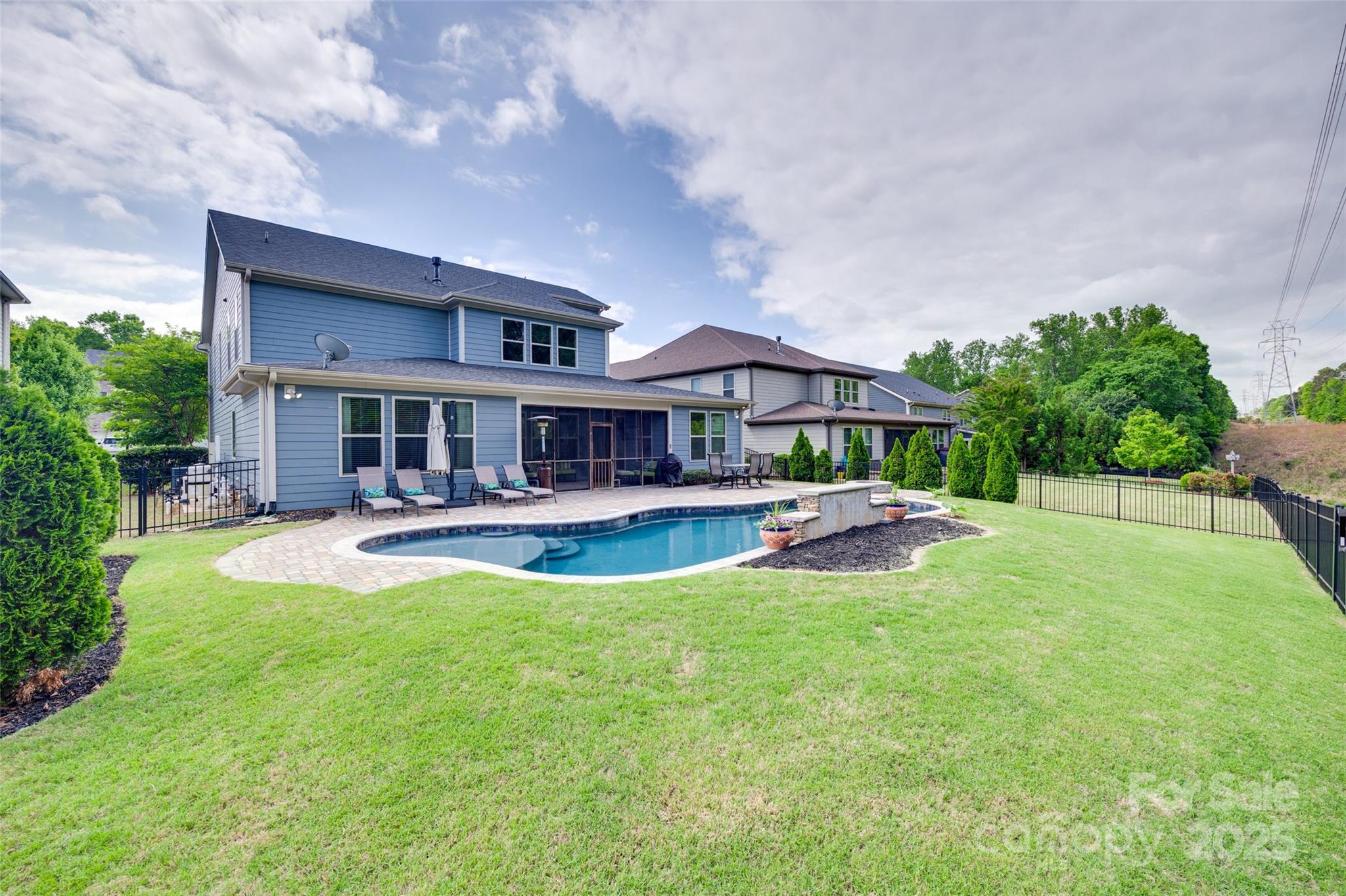 Lake Ridge - Residential