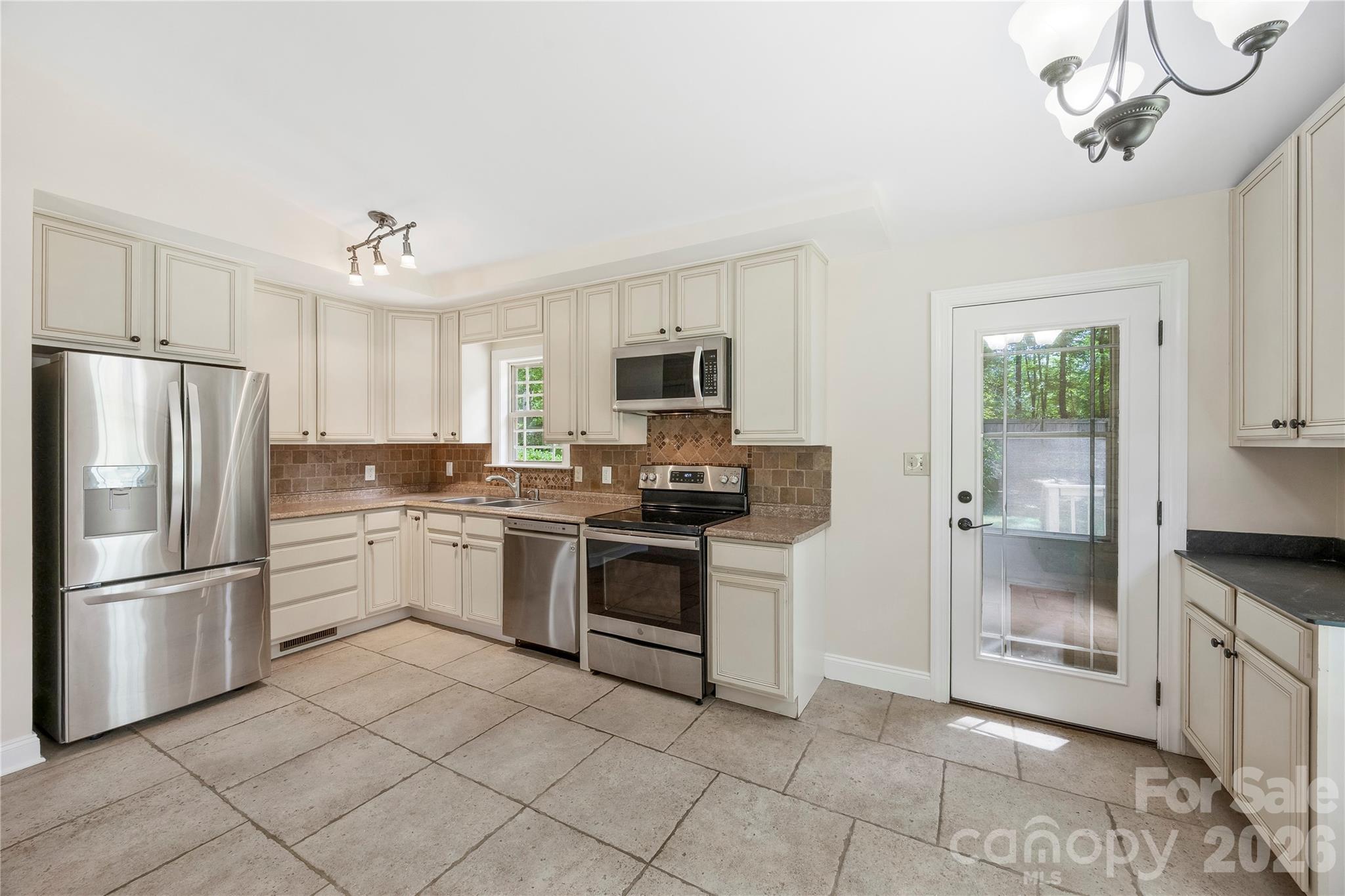 Olde Farm - Residential