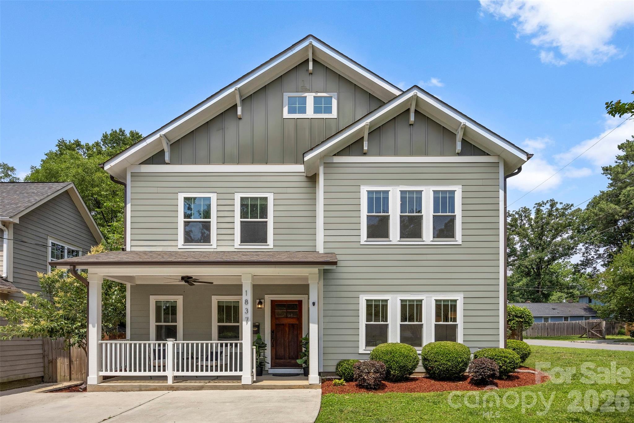 Villa Heights - Residential