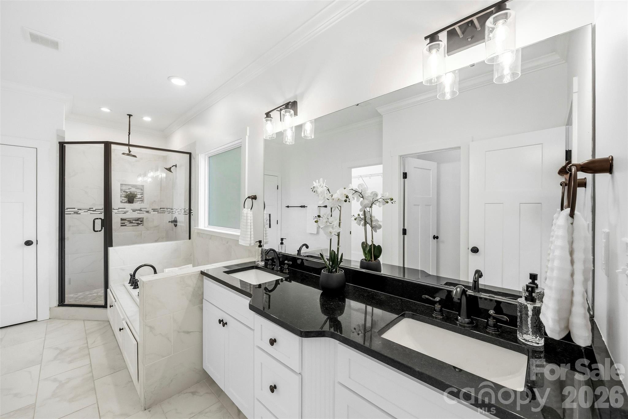 Villa Heights - Residential