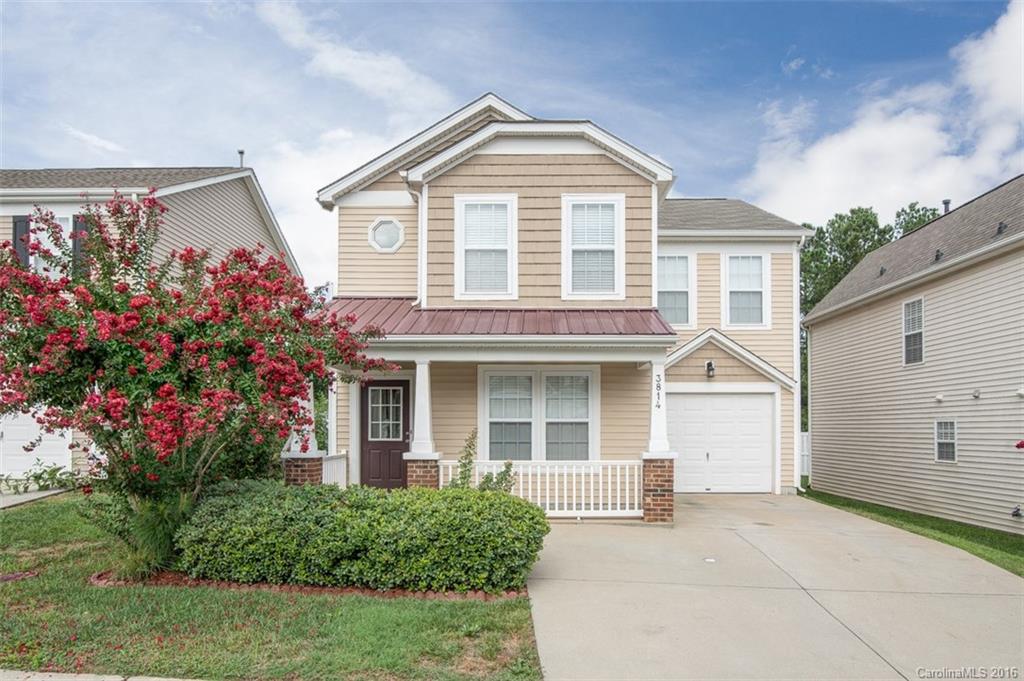 Rare find in popular neighborhood of Arlington!  With a location that simply can't be beat, great schools, low South Carolina taxes, and a neighborhood with countless amenities such as a pool and fitness center this home has it all.  A covered front porch will welcome you into this home with an open floor plan.  Don't let this move in ready home pass you by!