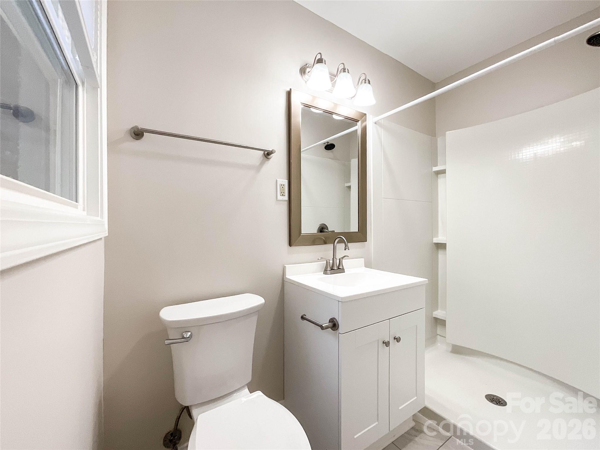 hickory grove - Residential