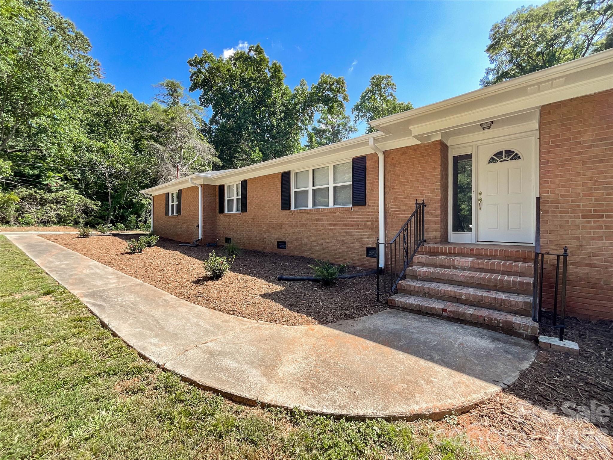 hickory grove - Residential