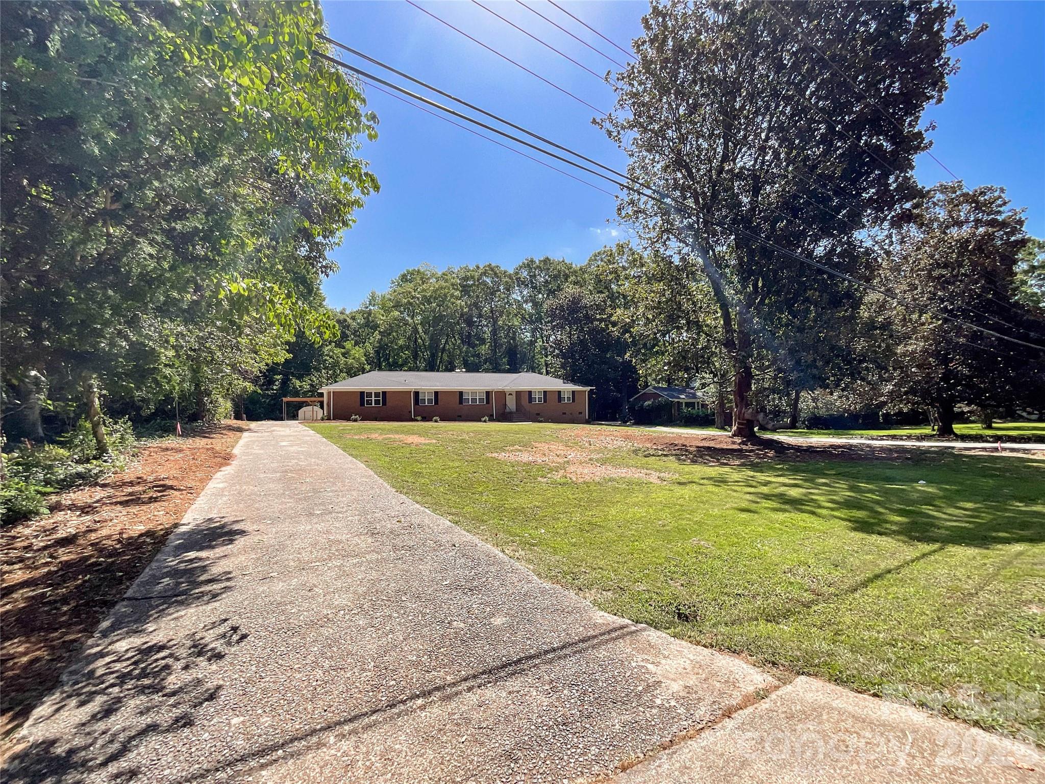 hickory grove - Residential