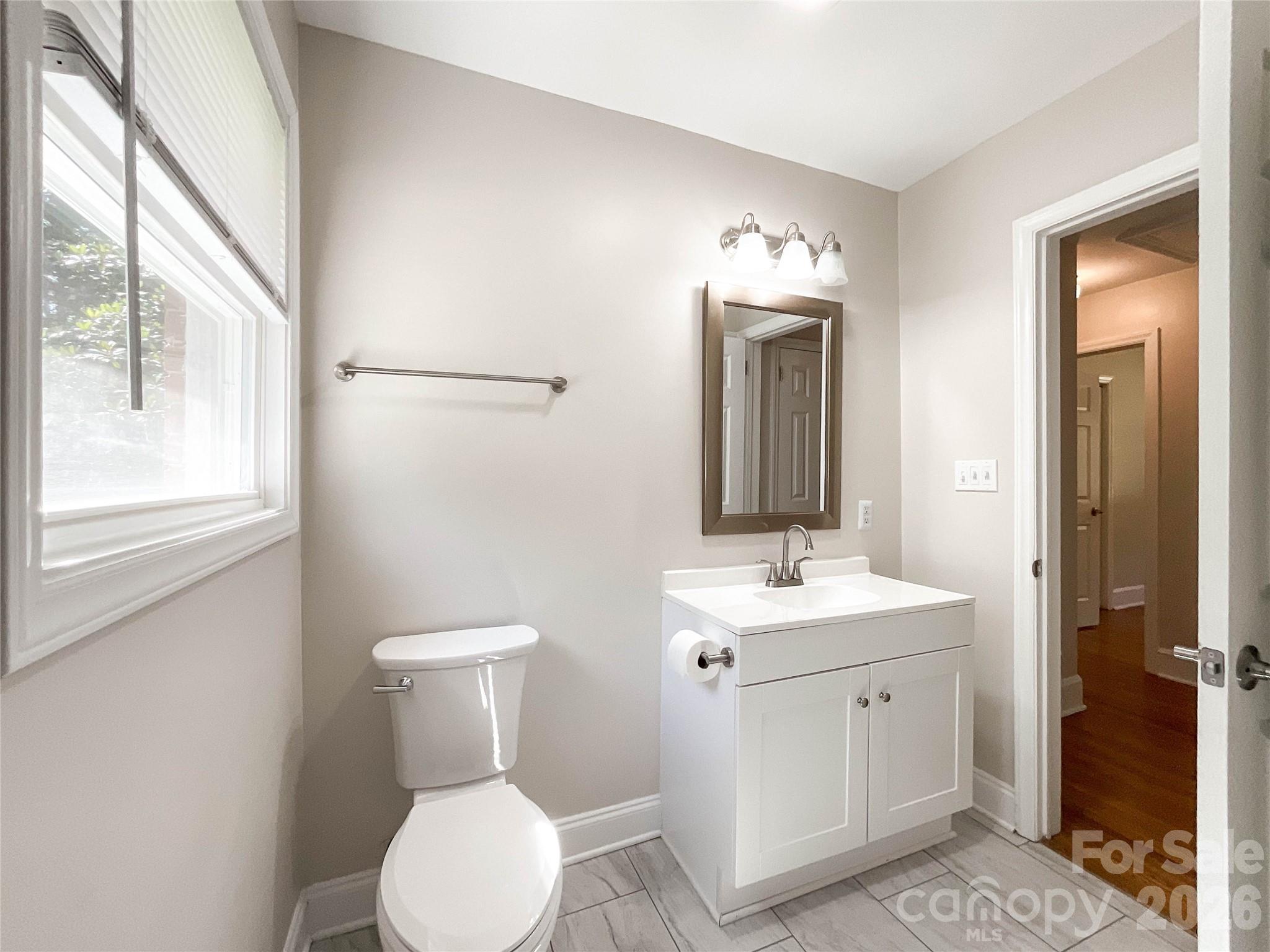 hickory grove - Residential
