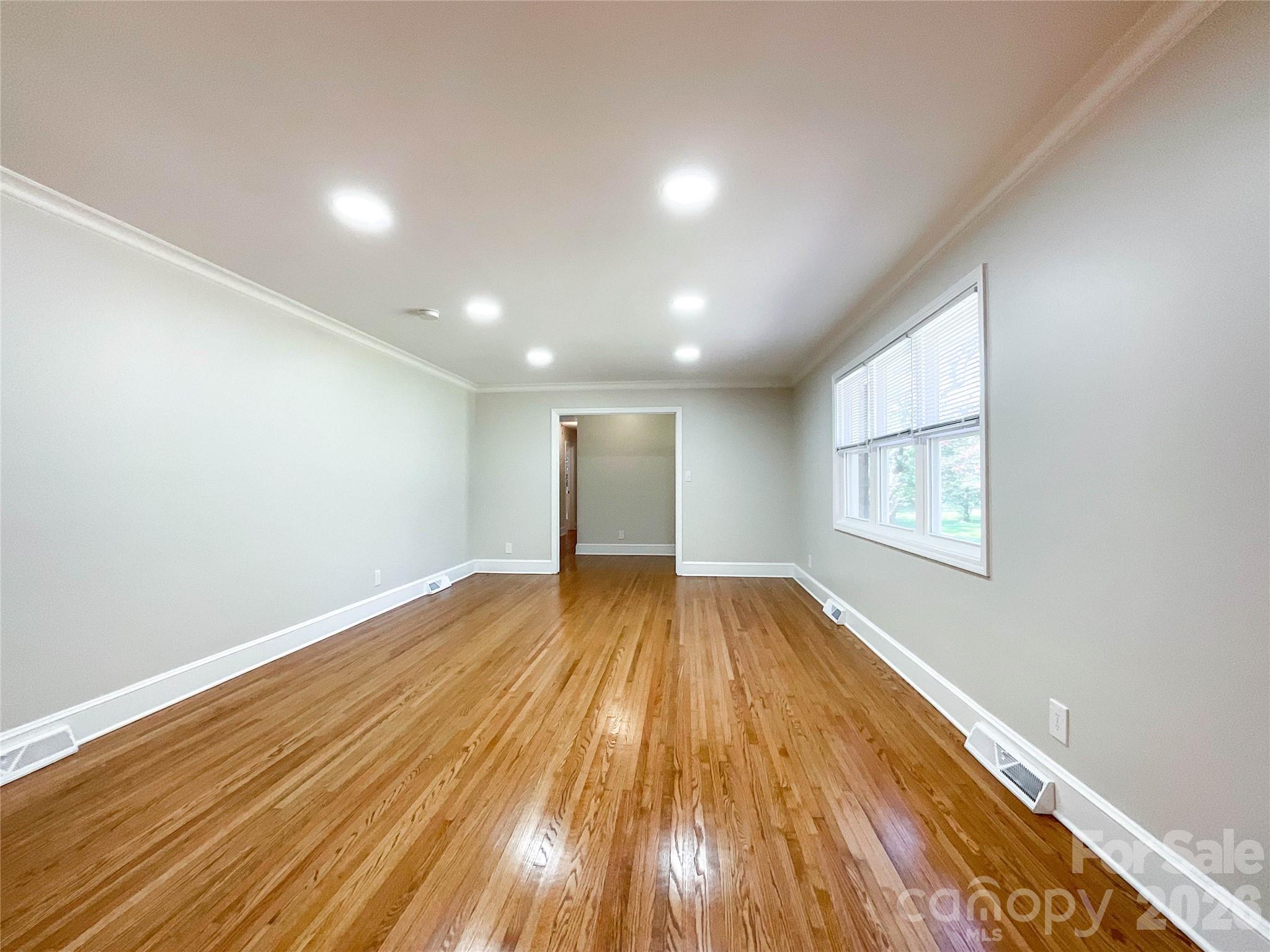 hickory grove - Residential