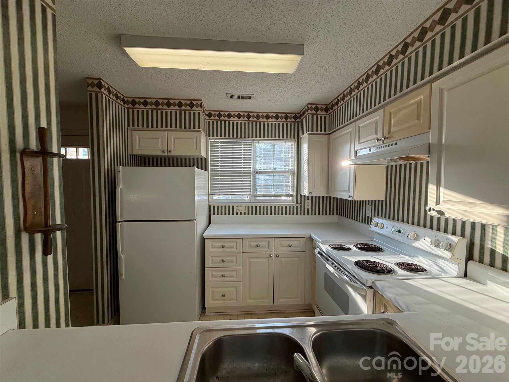 Melrose Townhomes - Residential