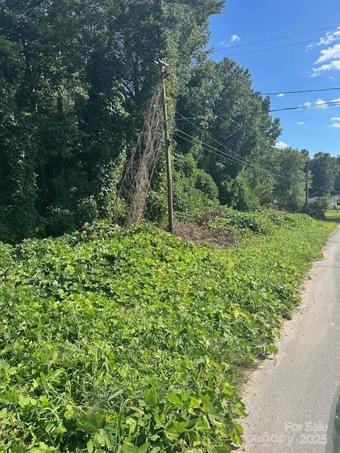 ATTENTION INVESTORS: HUGE REDUCTION!  Here's the opportunity to build (2) or possible more homes (after verifying w/zoning dept) on lots SIDE BY SIDE.  SELLERS PREFER TO SELL BOTH LOTS TO SAME BUYER.  These lots are located in the County but tapping on to CITY WATER is an option.  Septic system would need to be installed.  

Please call listing agent with any questions you may have!  The home AND these (2) lots are an INVESTOR'S 
DREAM …. (2) lots side by side!!