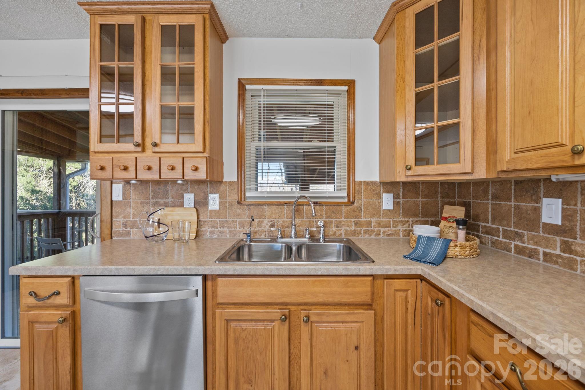 Colony Harbor - Residential