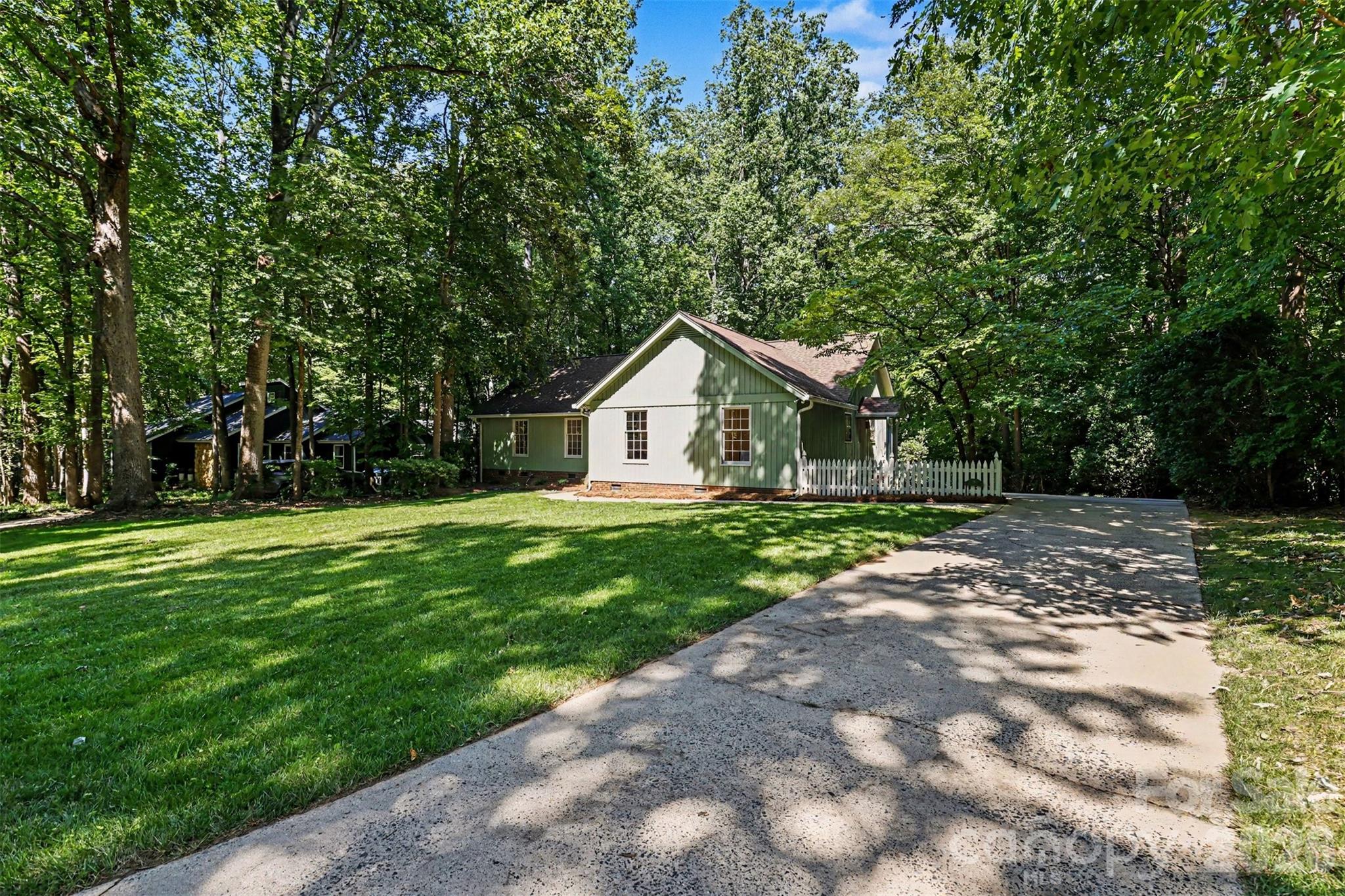 Alexander Woods - Residential