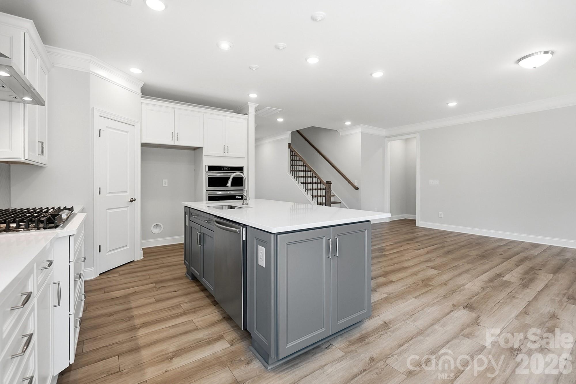Founders Landing - Residential