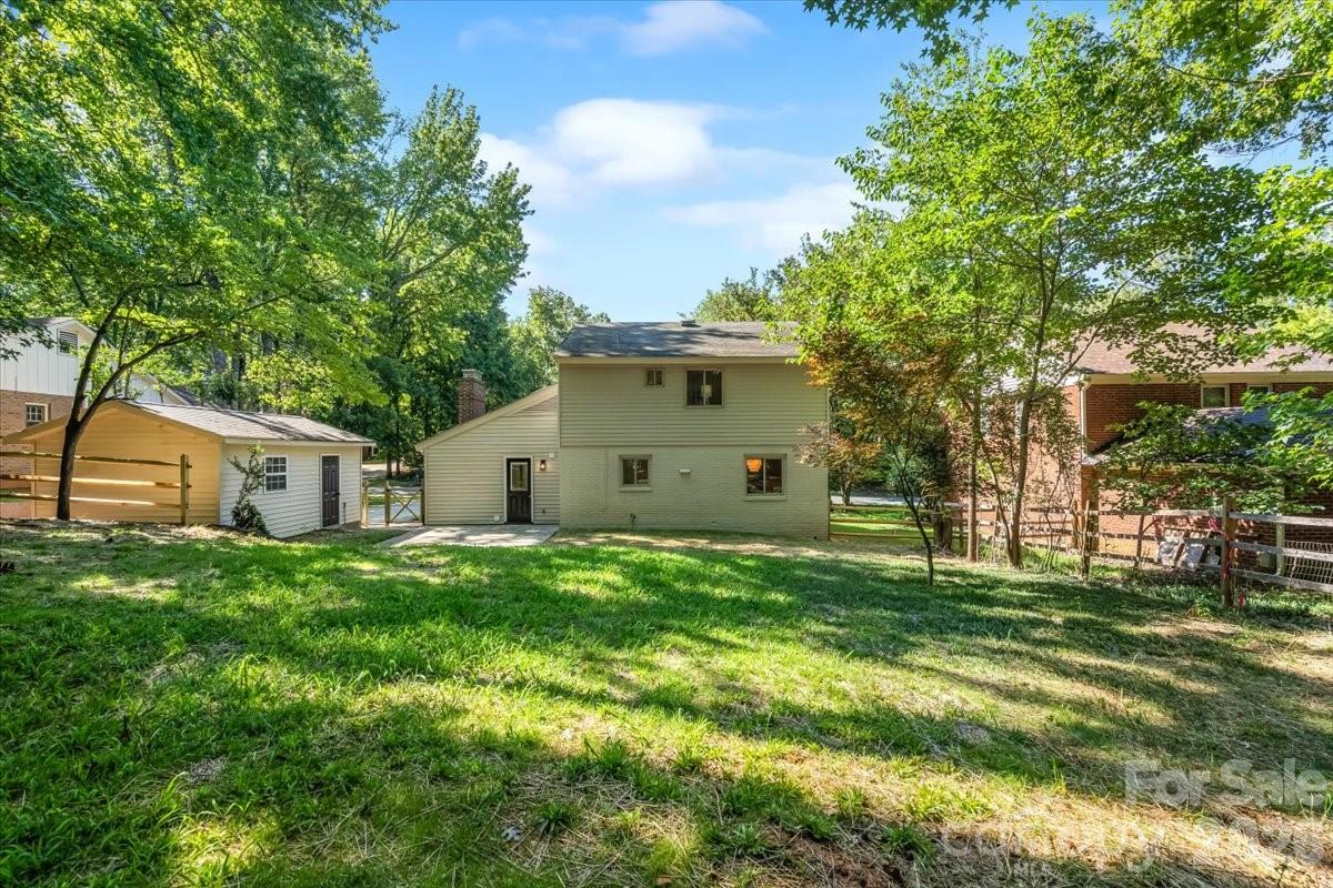 Sardis Forest - Residential