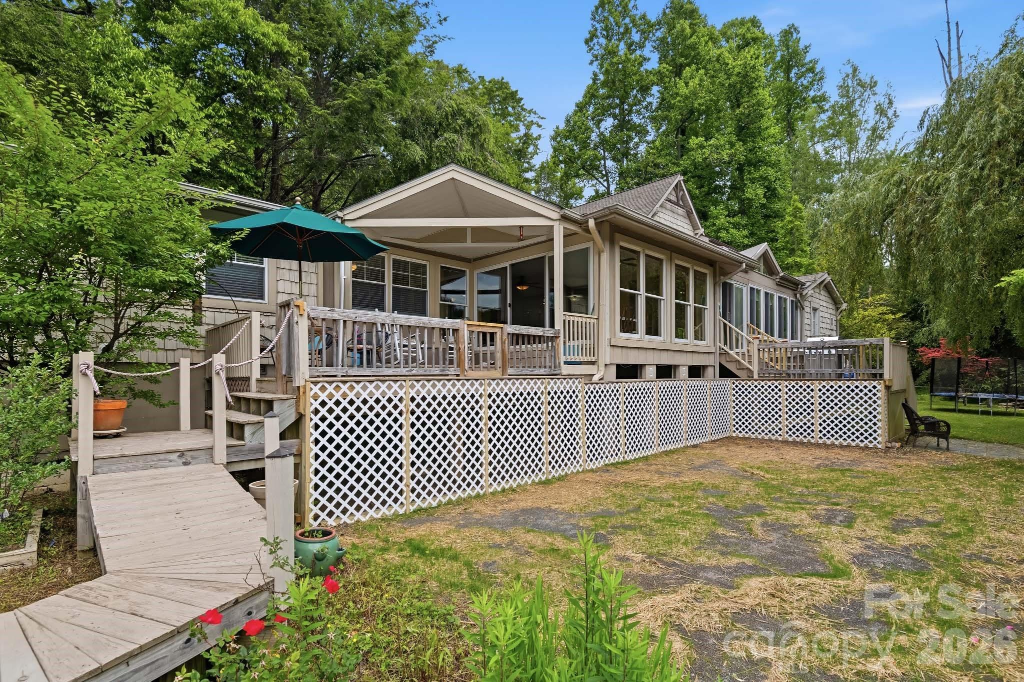 Echo Lake - Residential