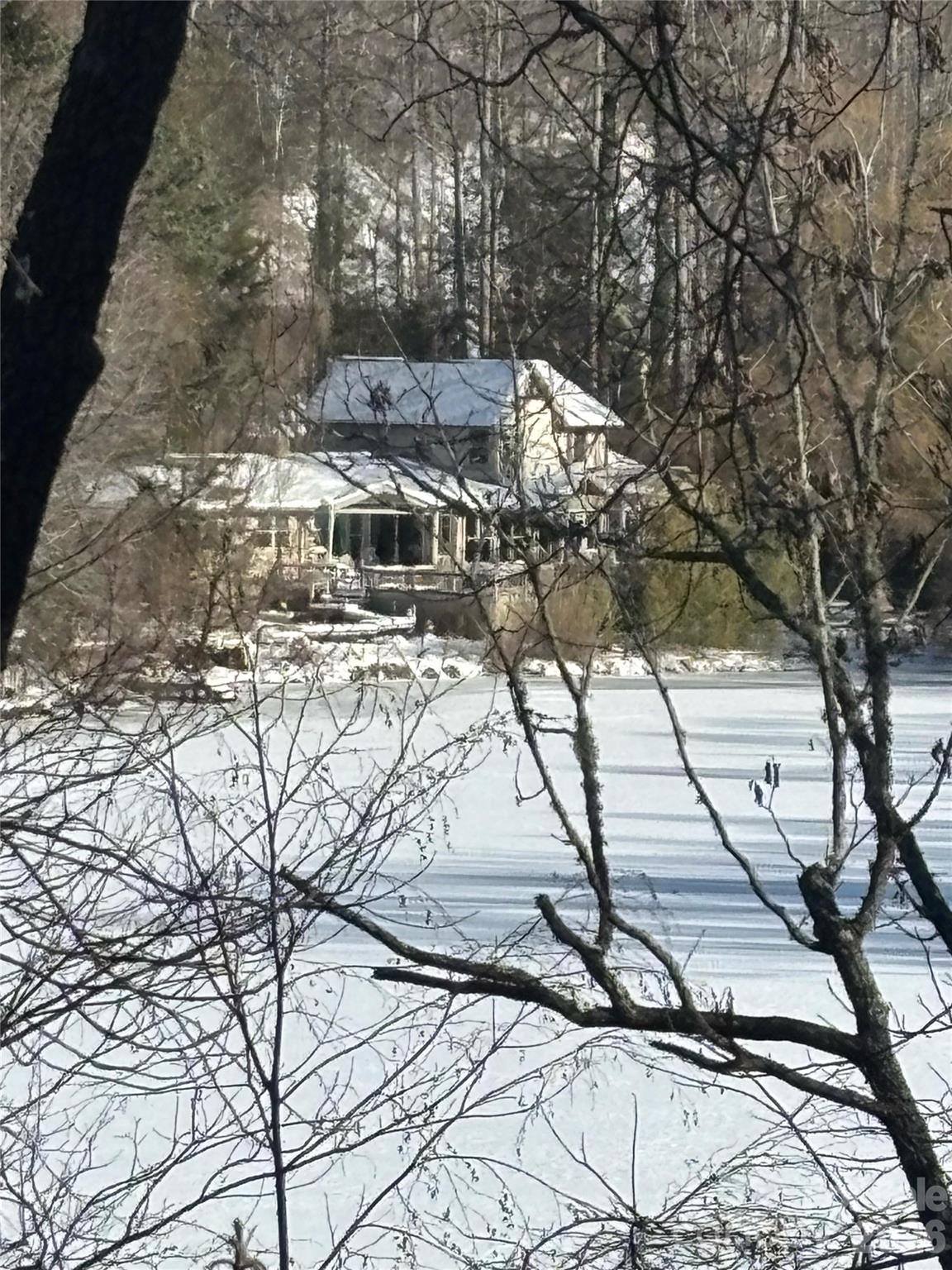 Echo Lake - Residential