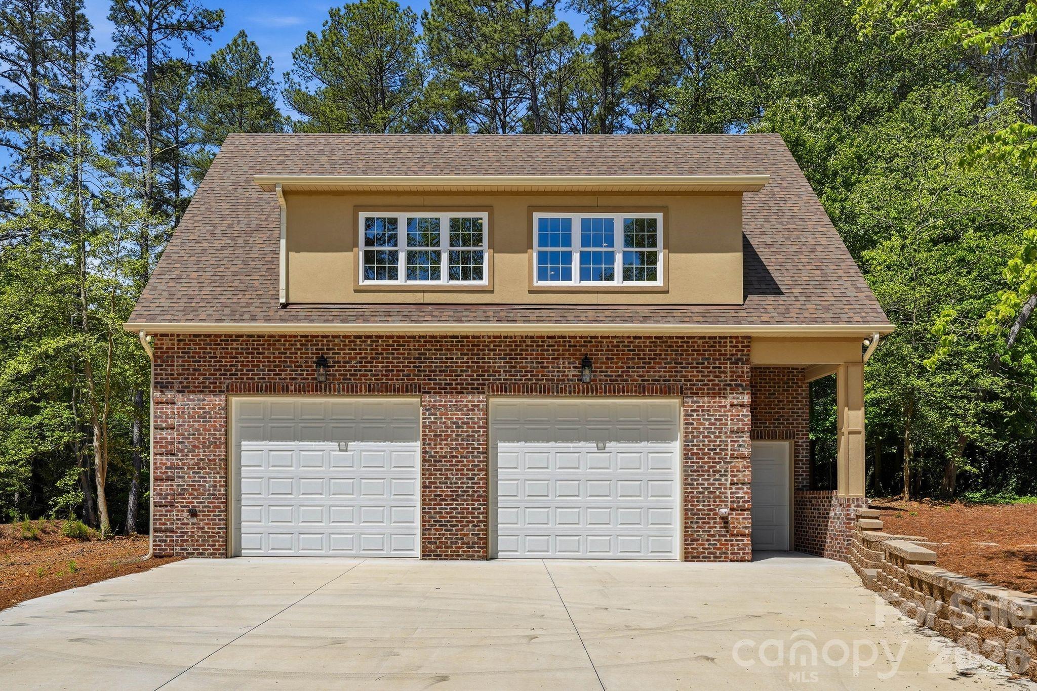 Lakepointe North - Residential