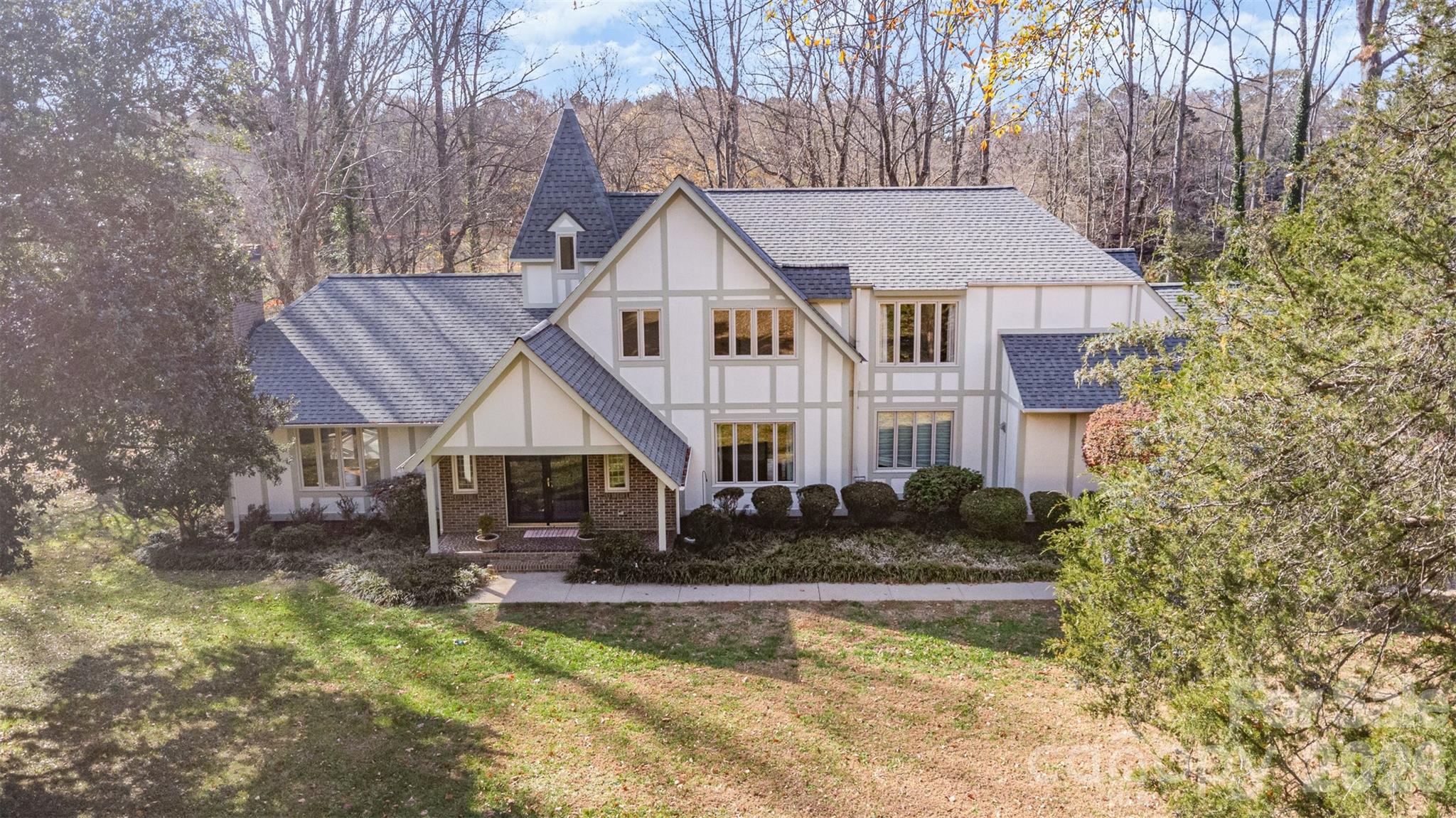 Country Club Gardens - Residential