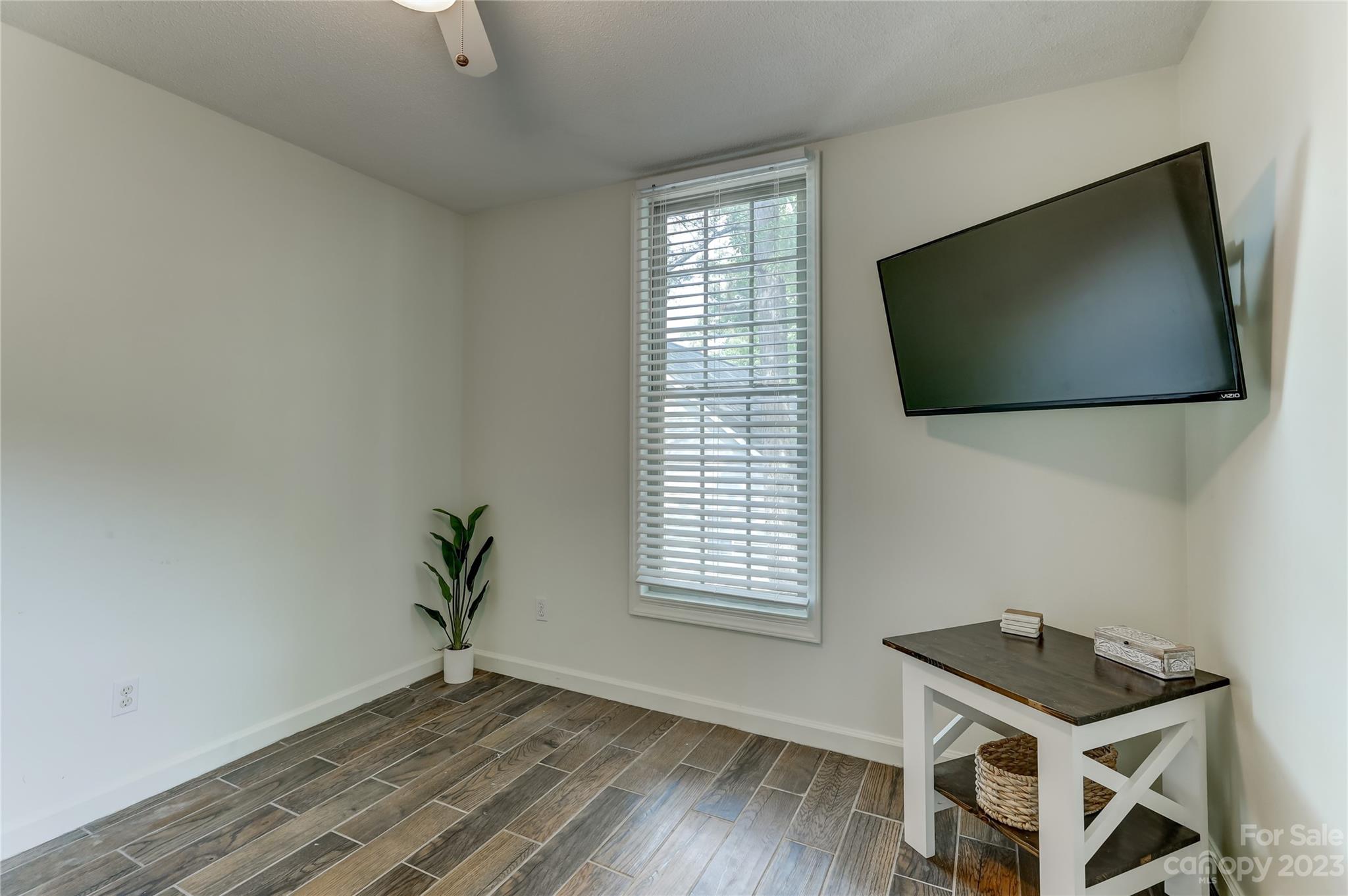Taylor Oaks - Residential