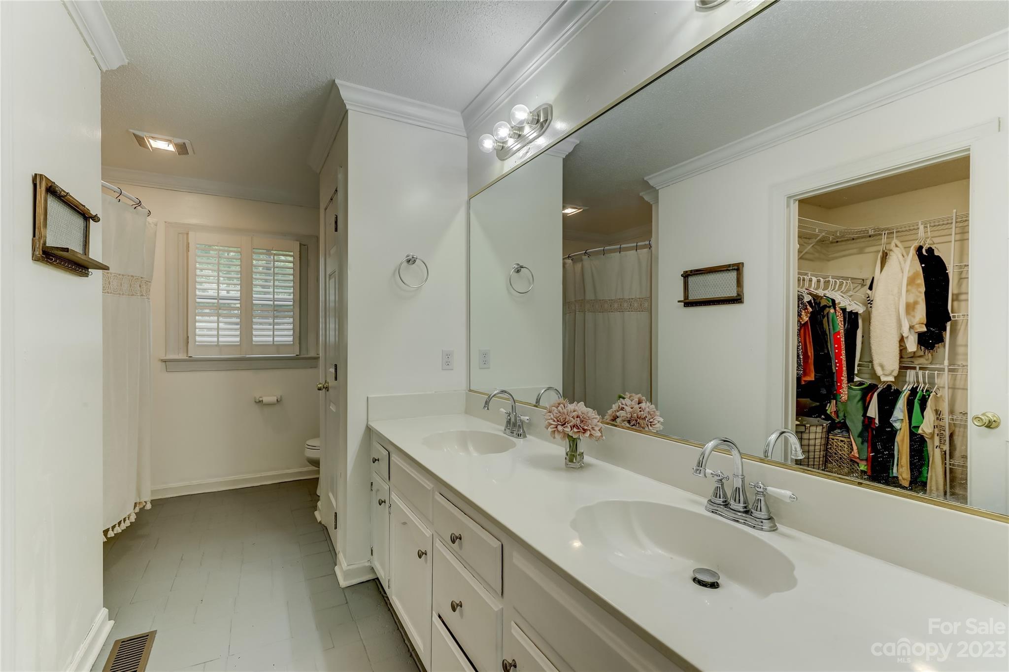 Taylor Oaks - Residential