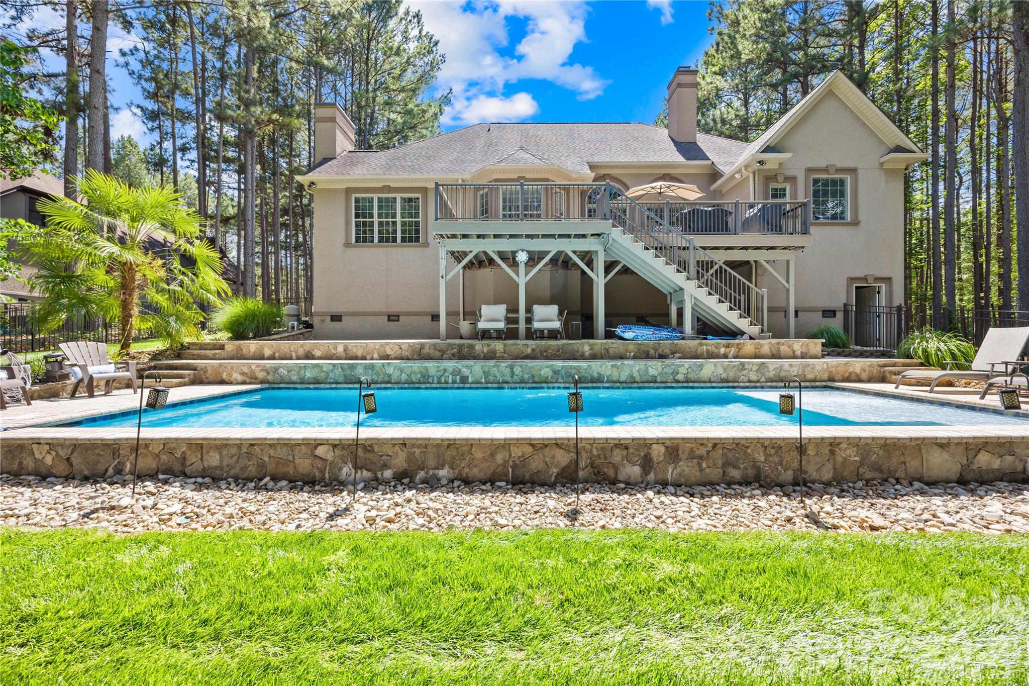 Pebble Bay - Residential