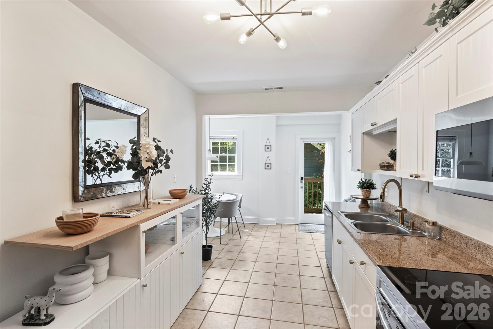 Elizabeth - Residential