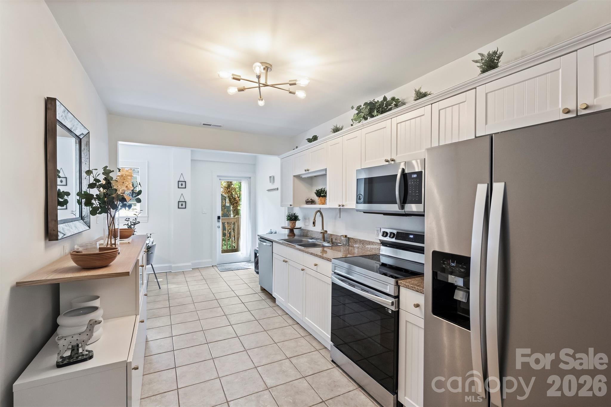 Elizabeth - Residential
