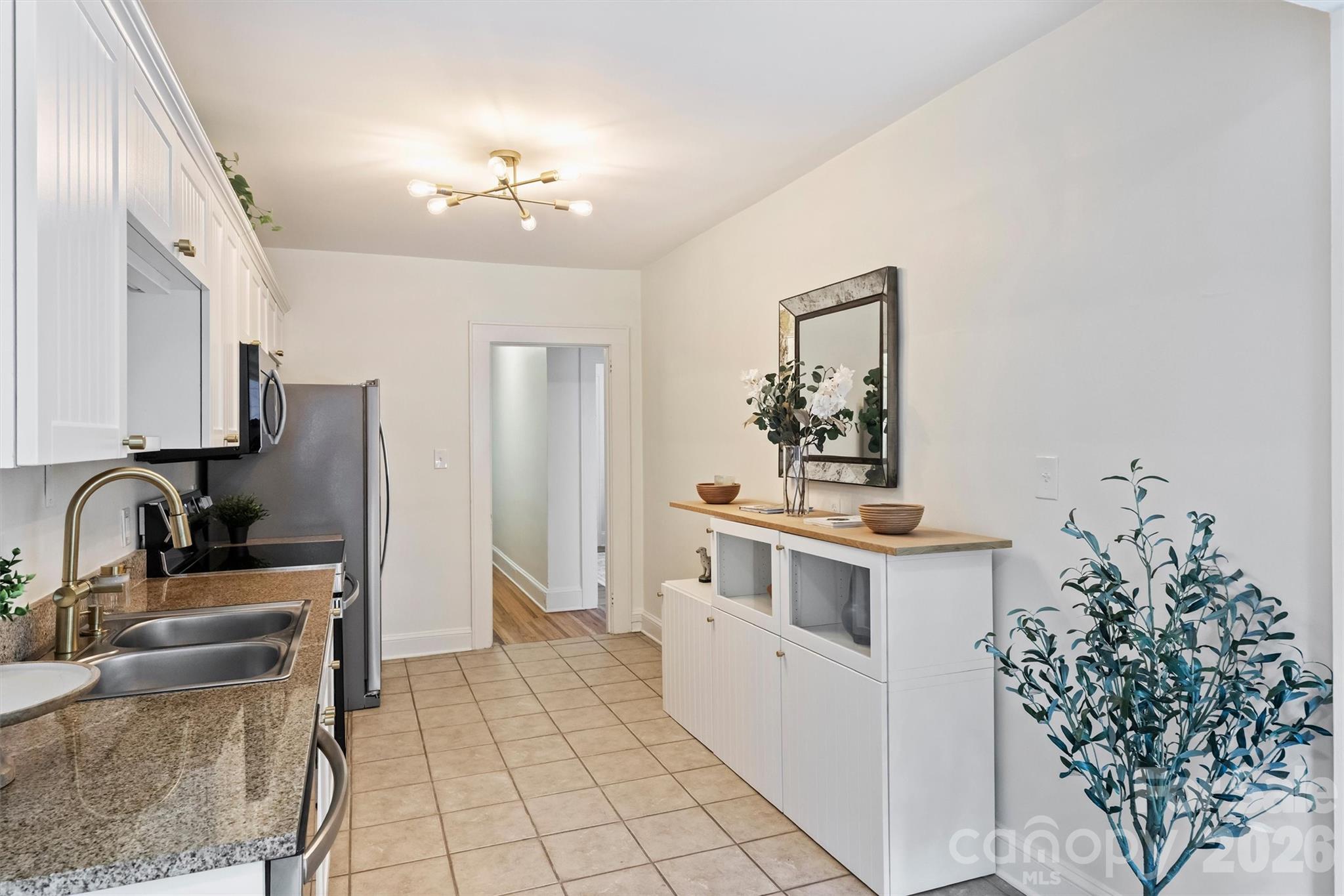 Elizabeth - Residential