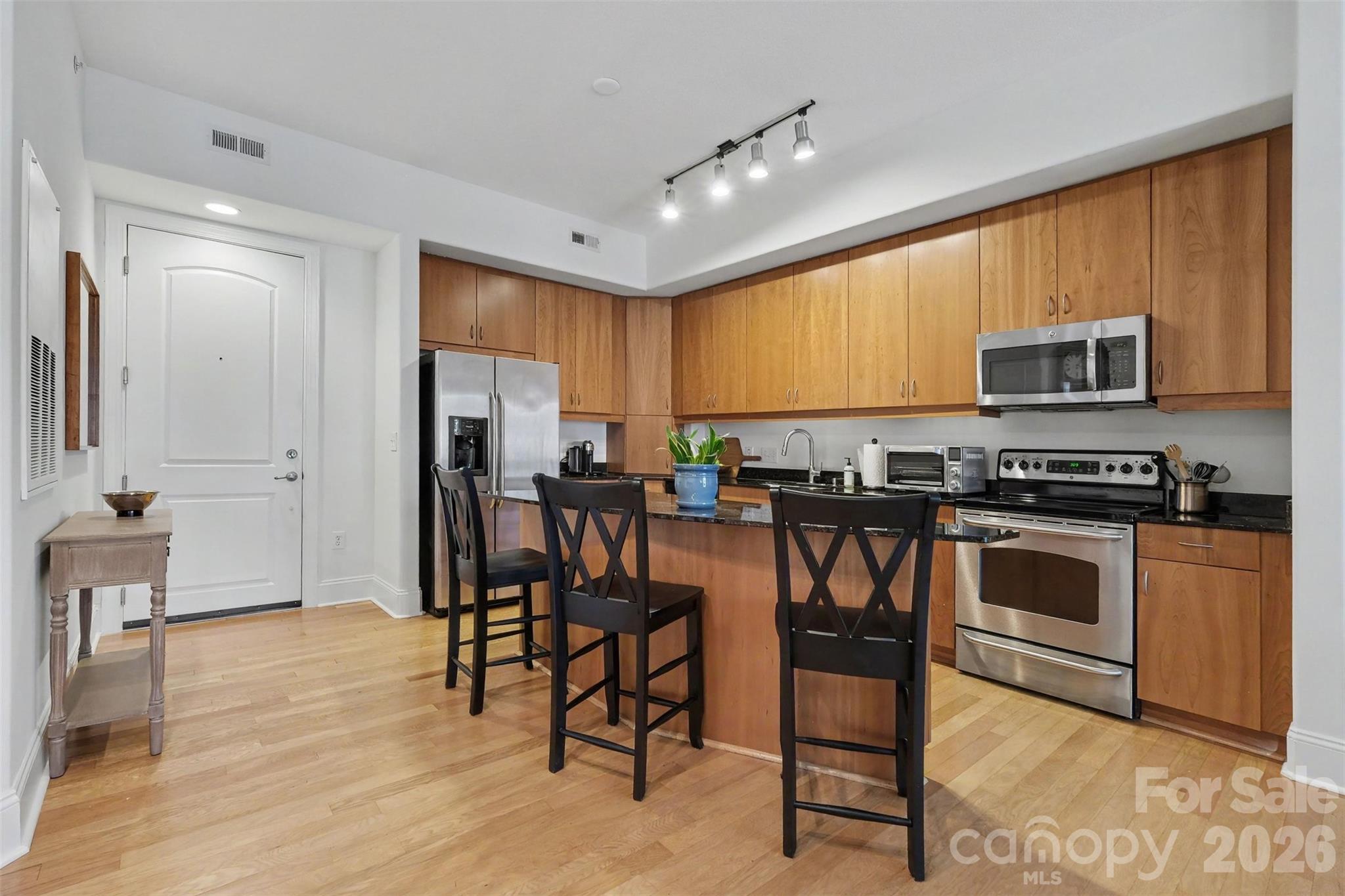 Piedmont Row - Residential