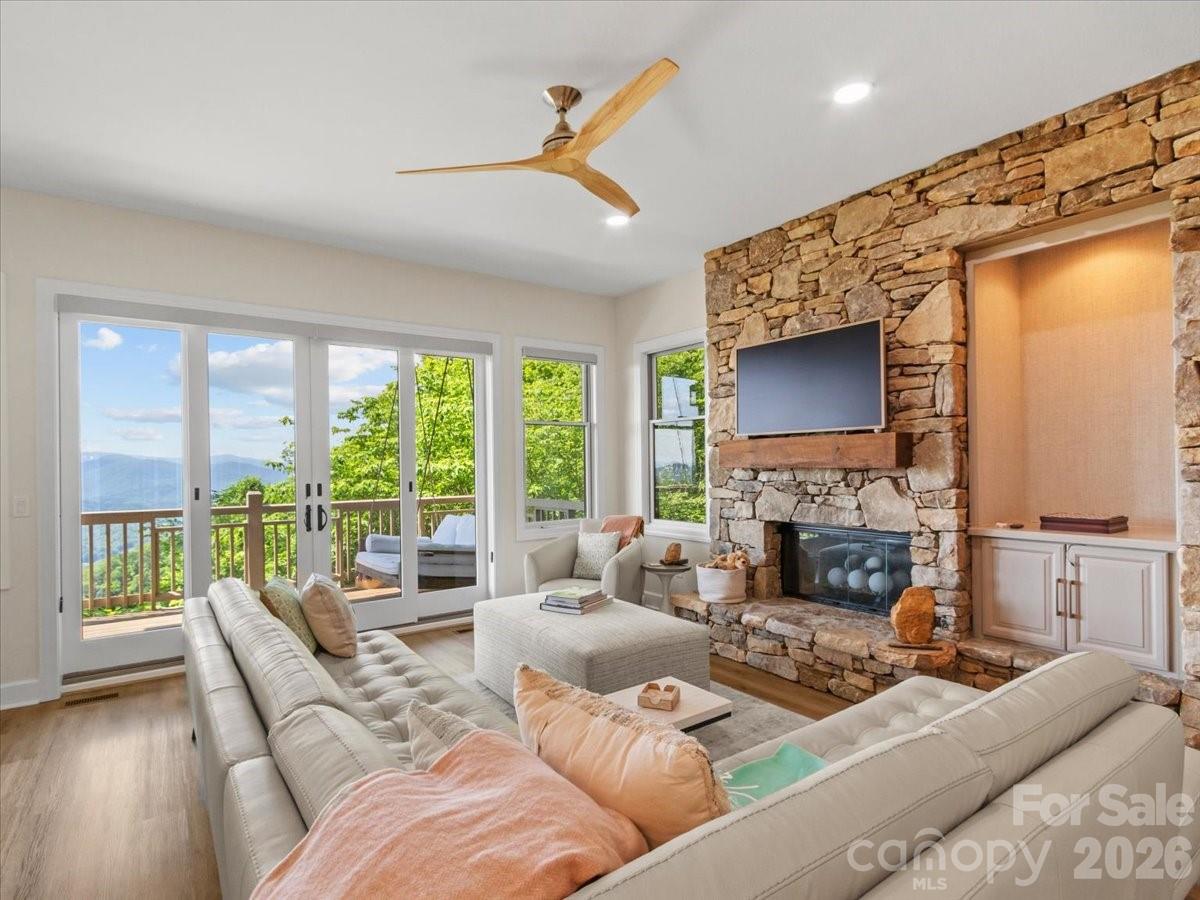 Mountain Air - Residential