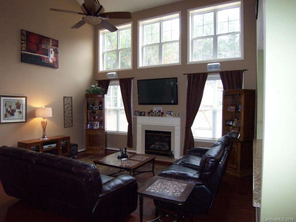 LEGACY PARK - Residential