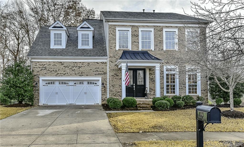 4600+ sq ft -- FINISHED WALKOUT BASEMENT -- 5+ bed, 3.5 bath! Gourmet kitchen, formal DR, office, sunroom w/vaulted ceiling. Main level hardwood floors. Master w/tray ceiling, bath retreat & walk-in closet. Spacious secondary bedrooms. Walkout basement w/kitchen/bar area, living area, bed, bath, theater/storage room & new carpeting! Fenced yard backs to trees. Just 1 mile from 77; minutes from Uptown. Top rated FM school district. Low taxes. Prime location! Home Warranty! Less than $99/sq foot!