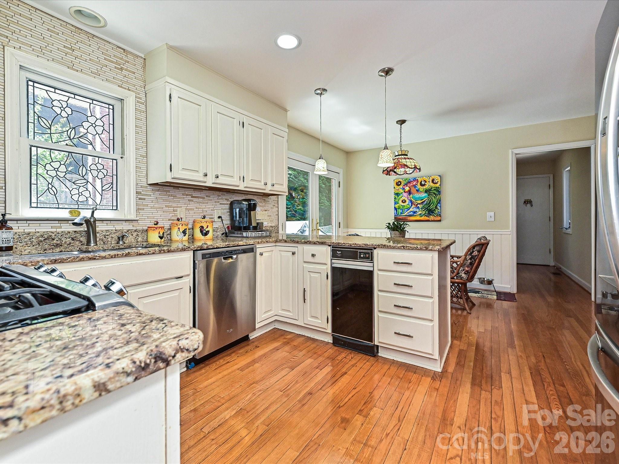 carsons pond - Residential