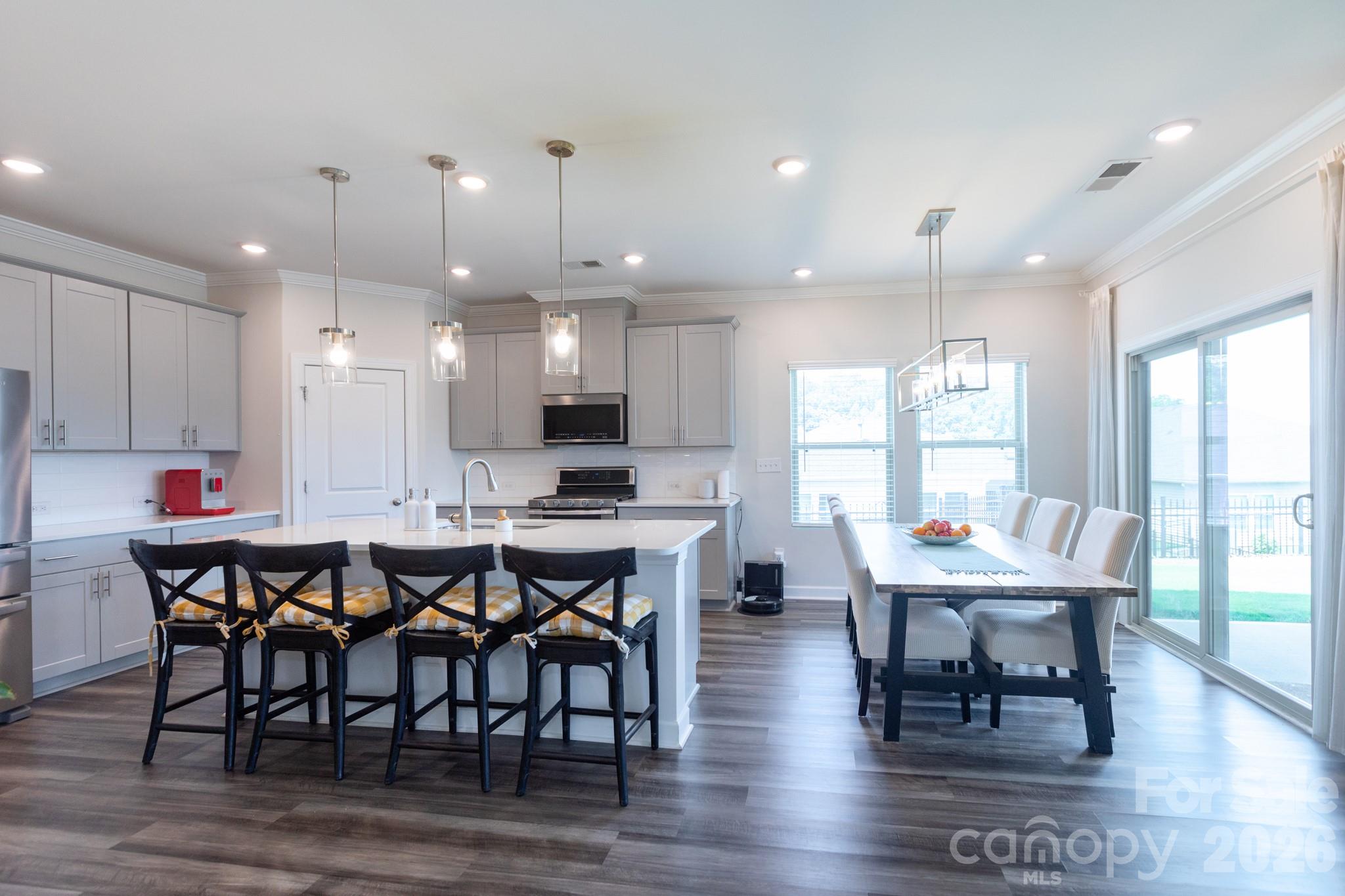 Larkhaven Hills - Residential