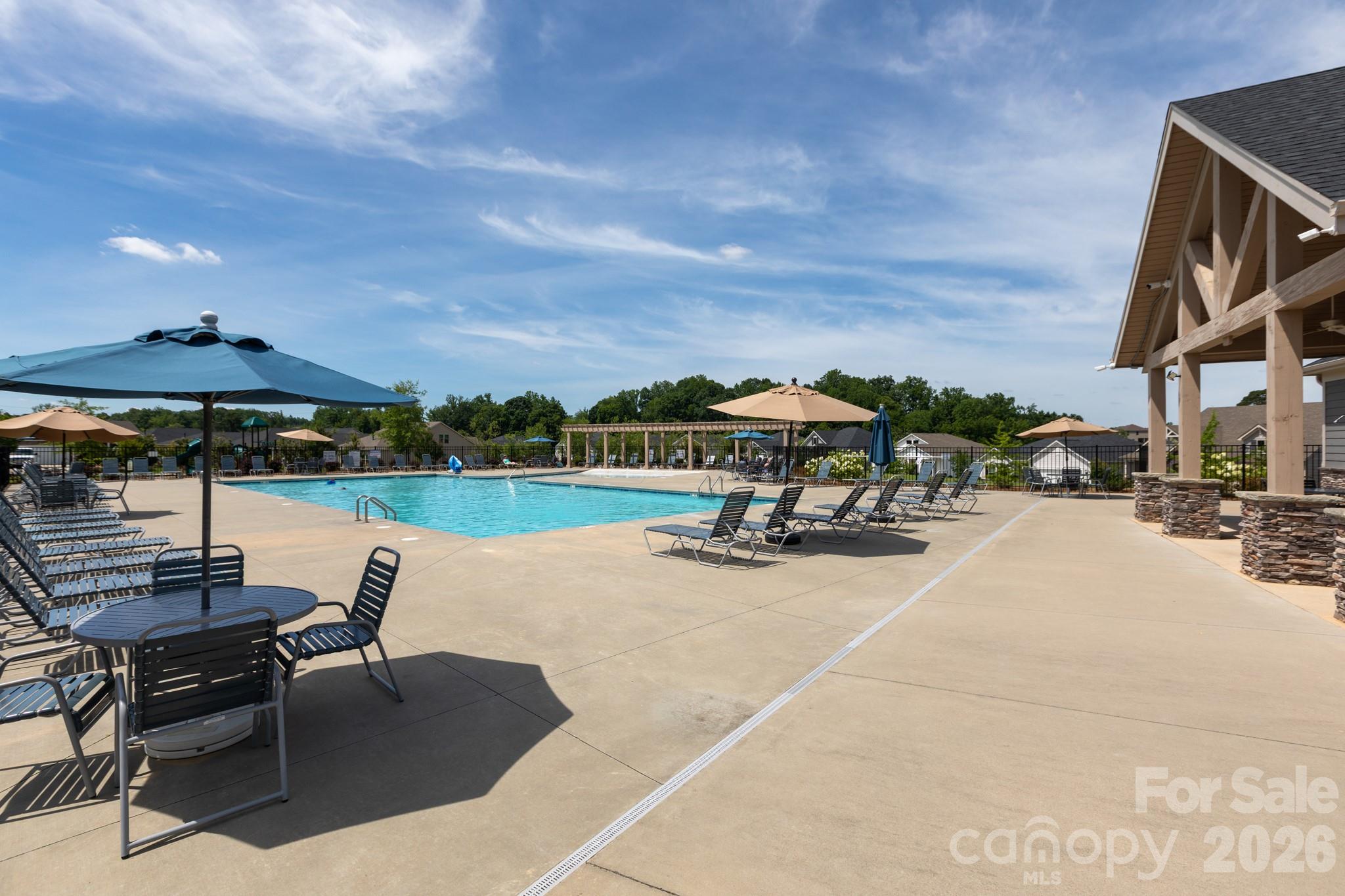 Larkhaven Hills - Residential