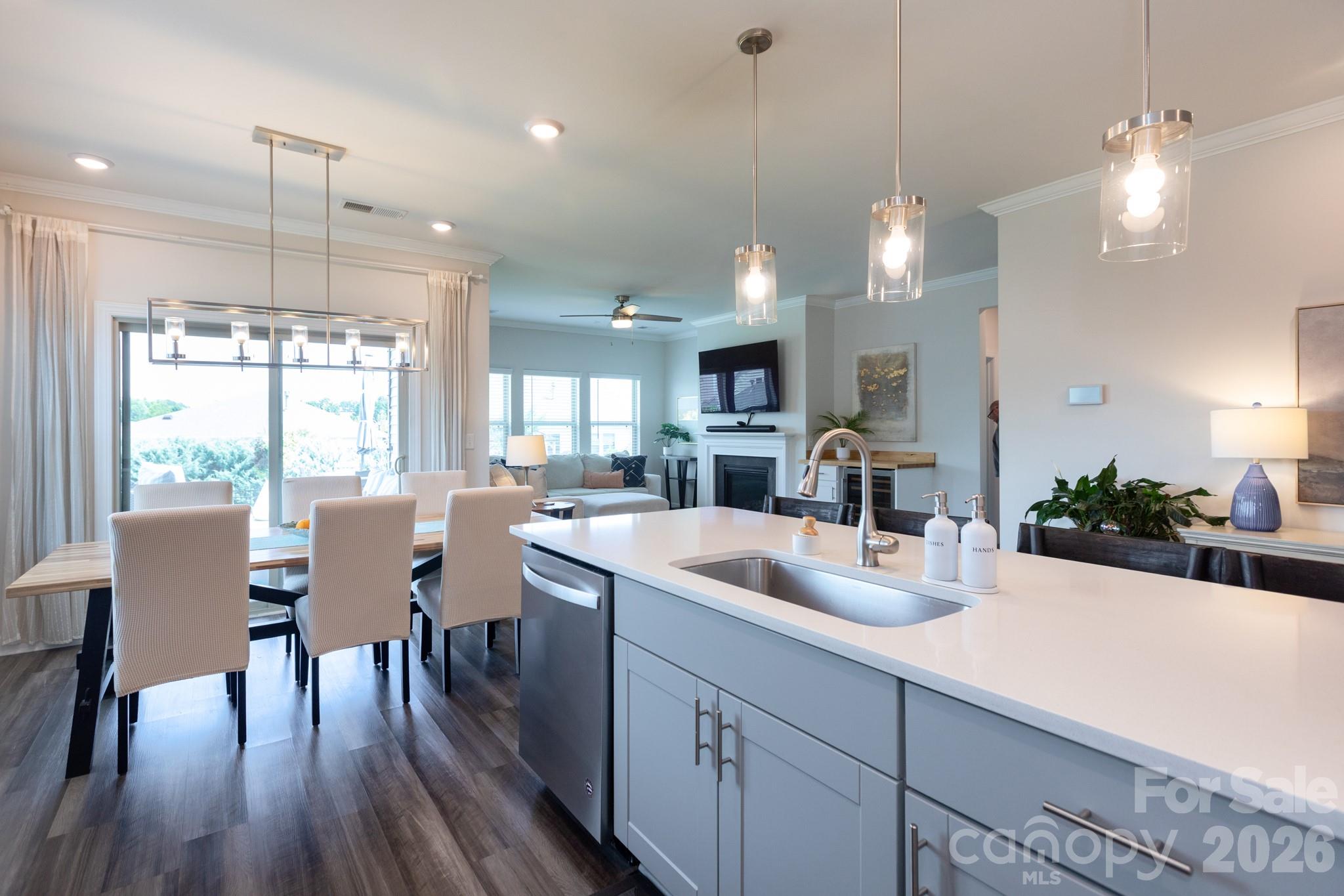 Larkhaven Hills - Residential