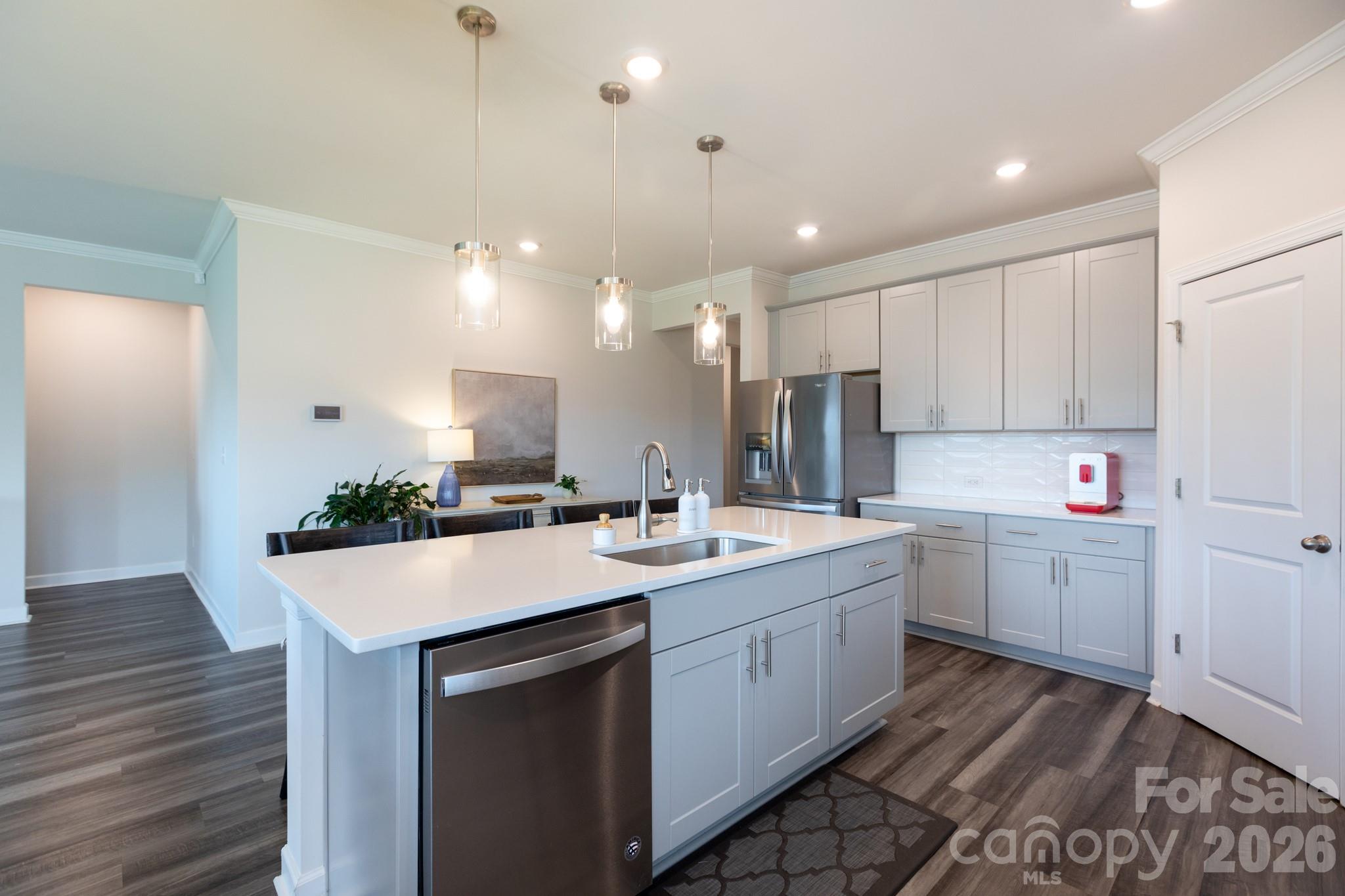 Larkhaven Hills - Residential