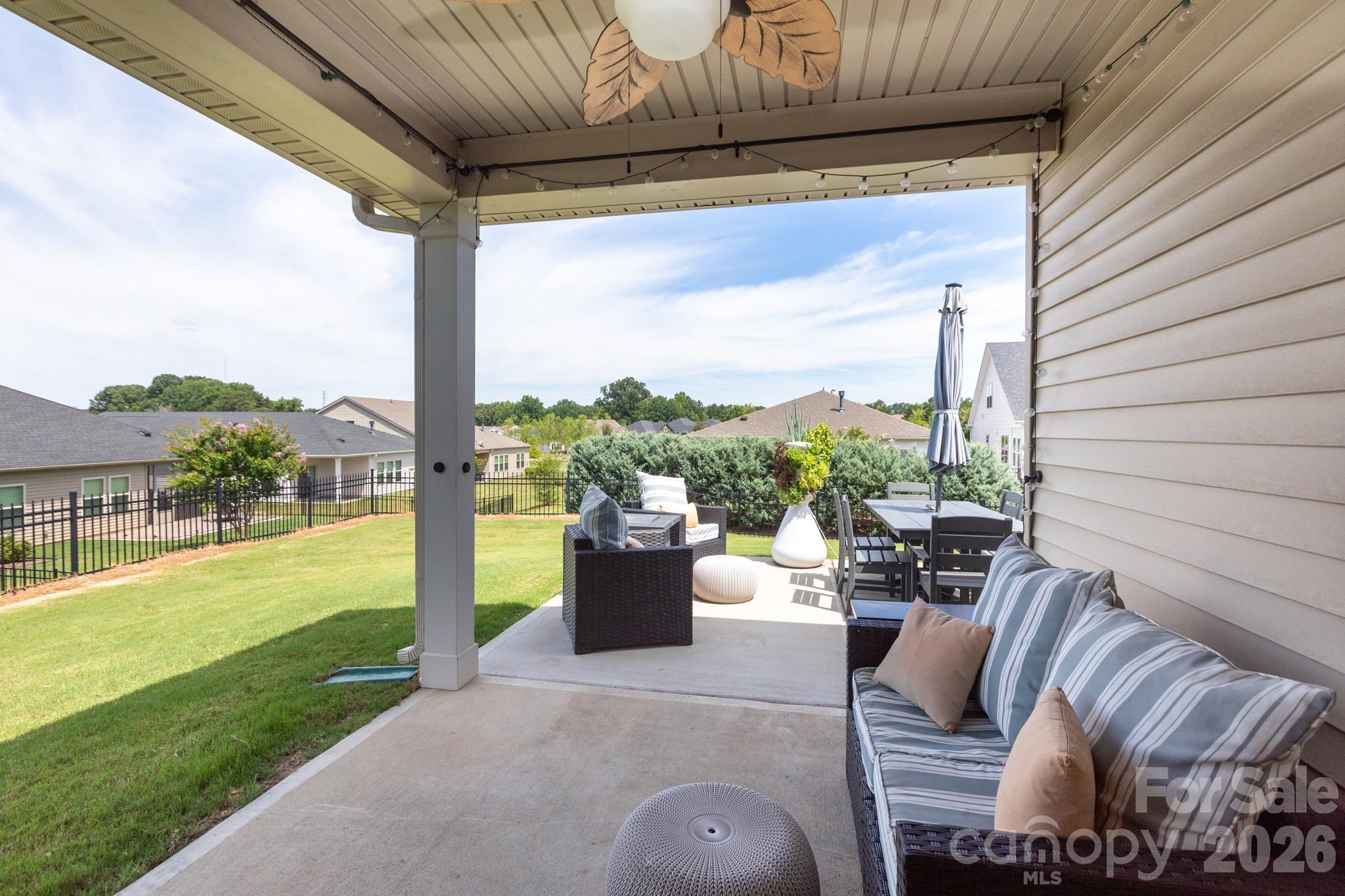 Larkhaven Hills - Residential