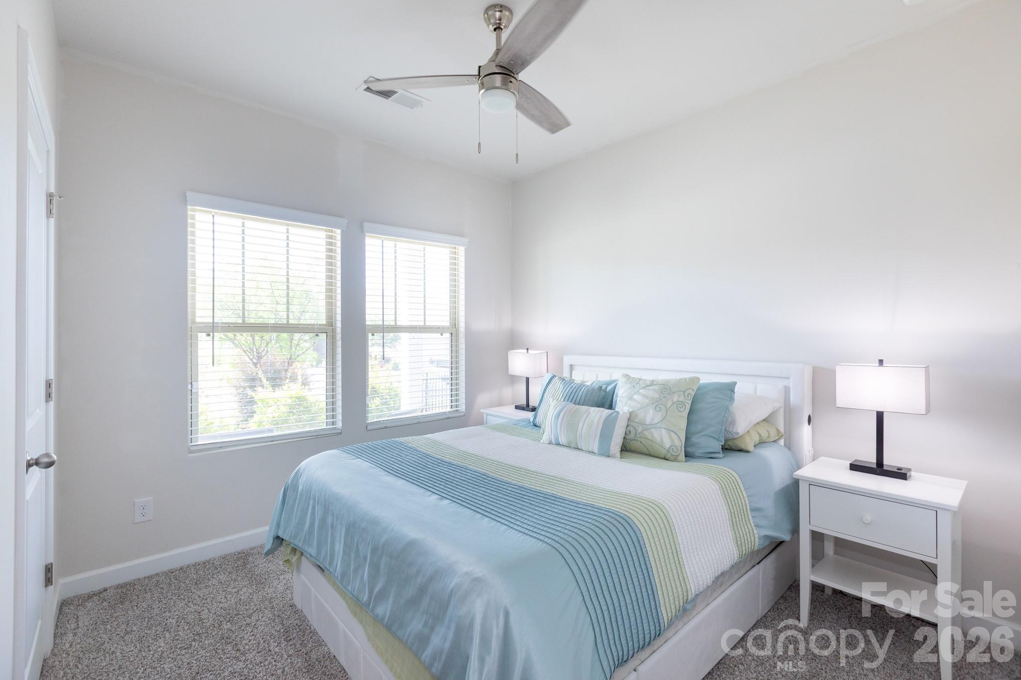 Larkhaven Hills - Residential