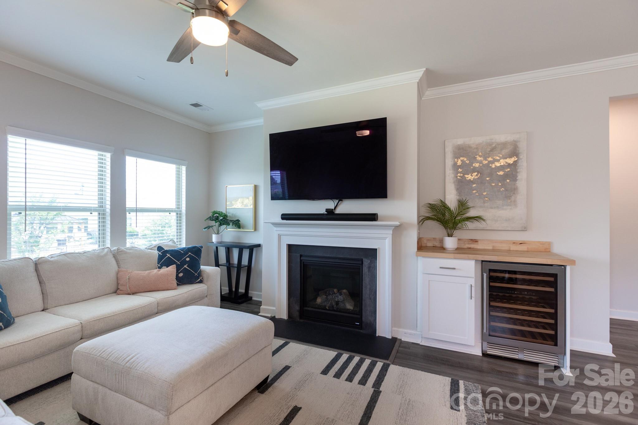 Larkhaven Hills - Residential