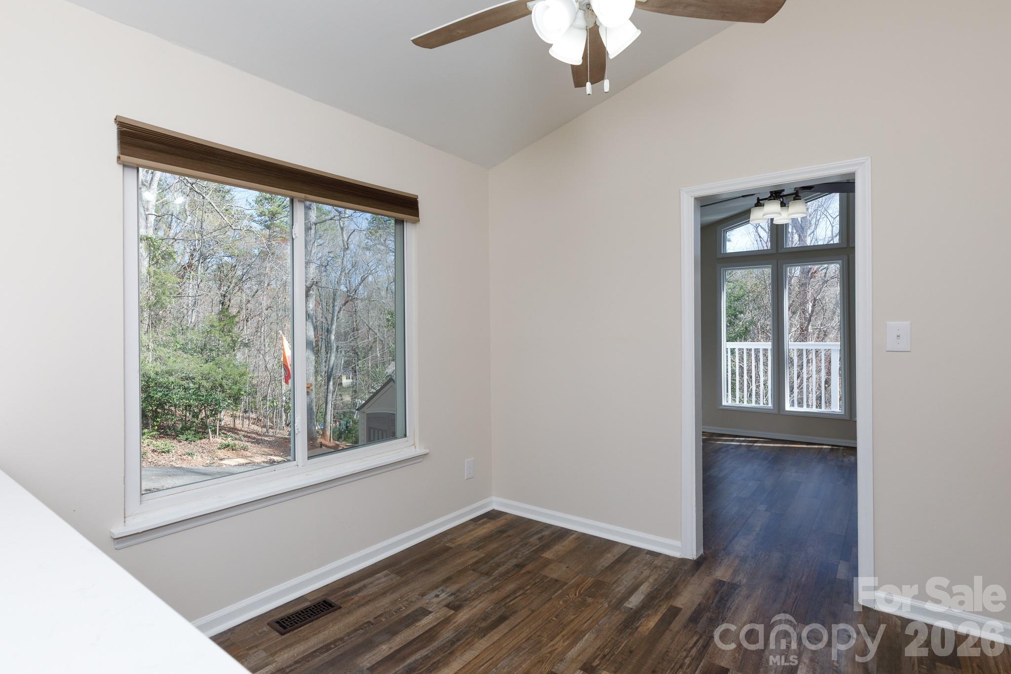 Tega Cay - Residential