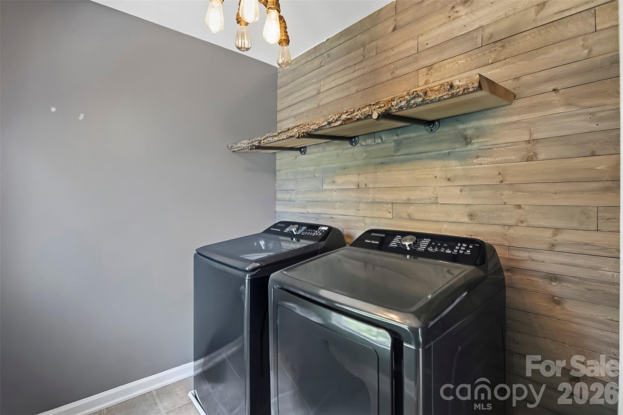 Hucks Landing - Residential
