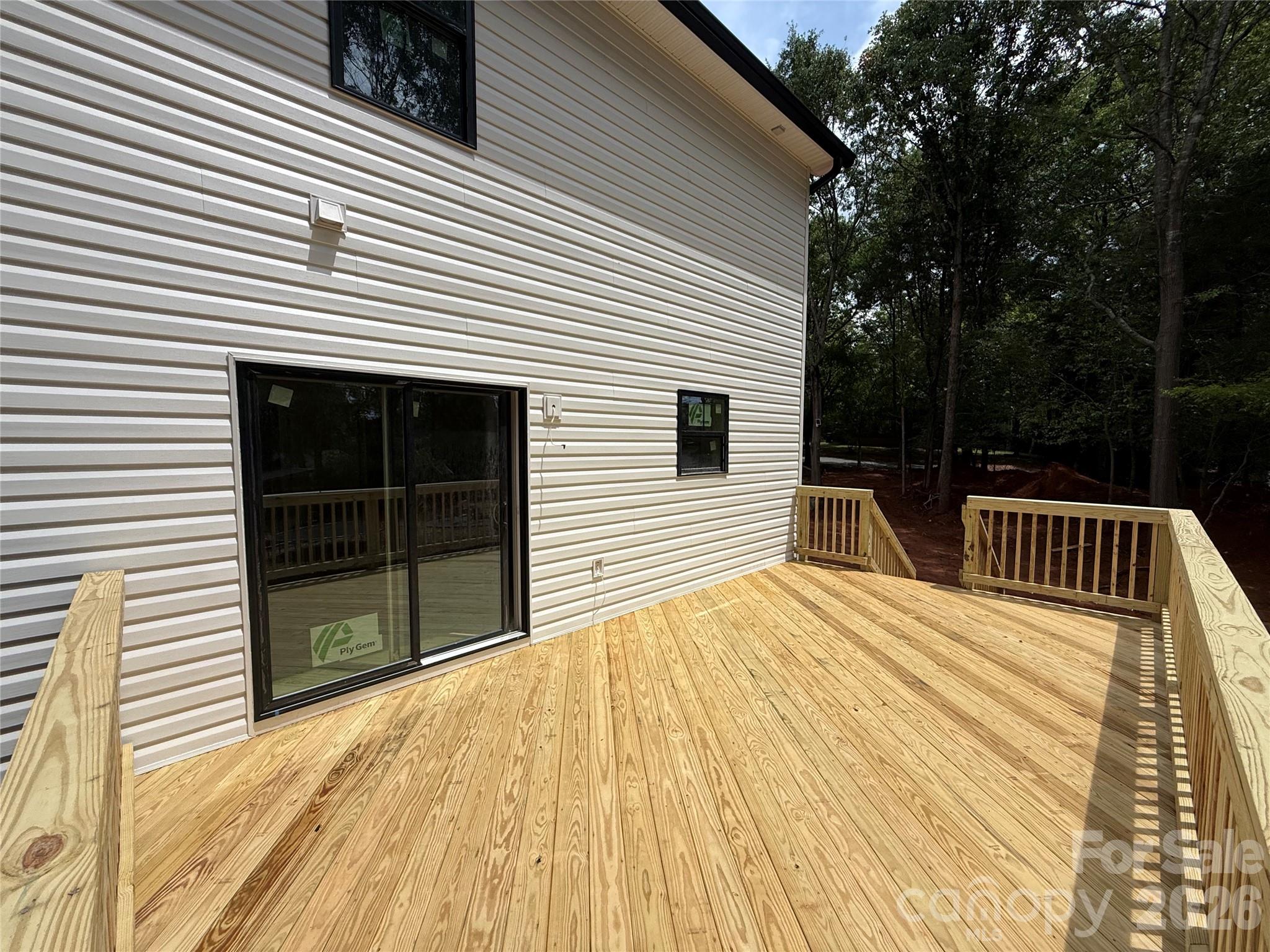 Tega Cay - Residential